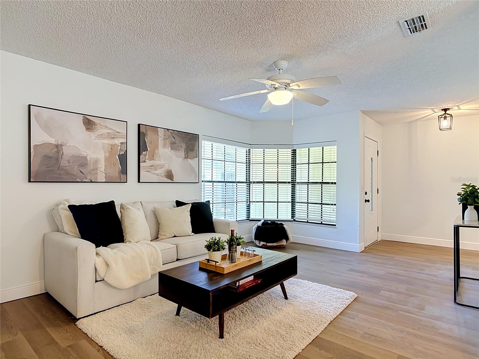 Single Family Residence at 3208 LAKE HELEN OSTEEN RD, DELTONA, photo 5 of 49