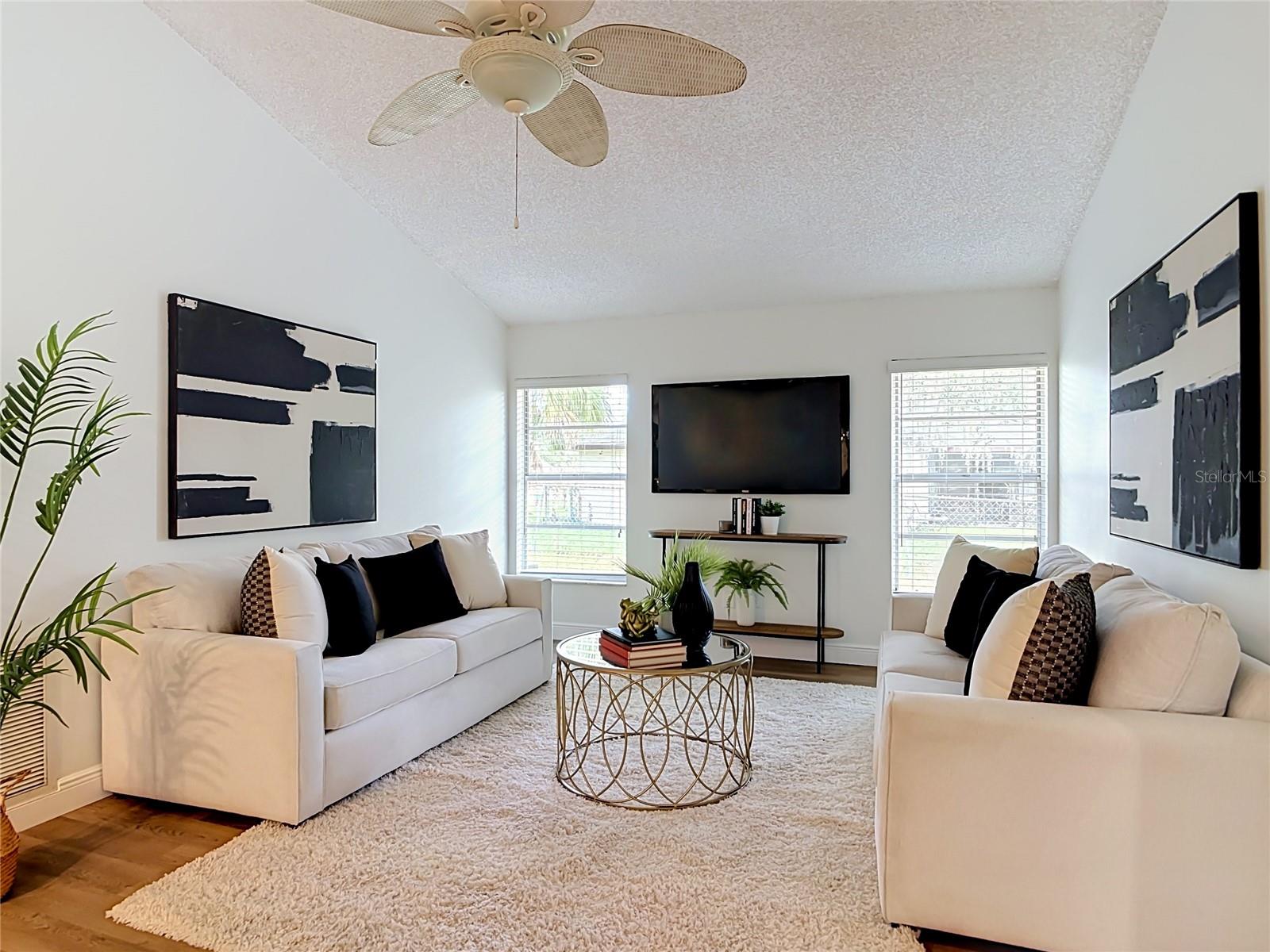 Family Room - 3208 LAKE HELEN OSTEEN RD, DELTONA