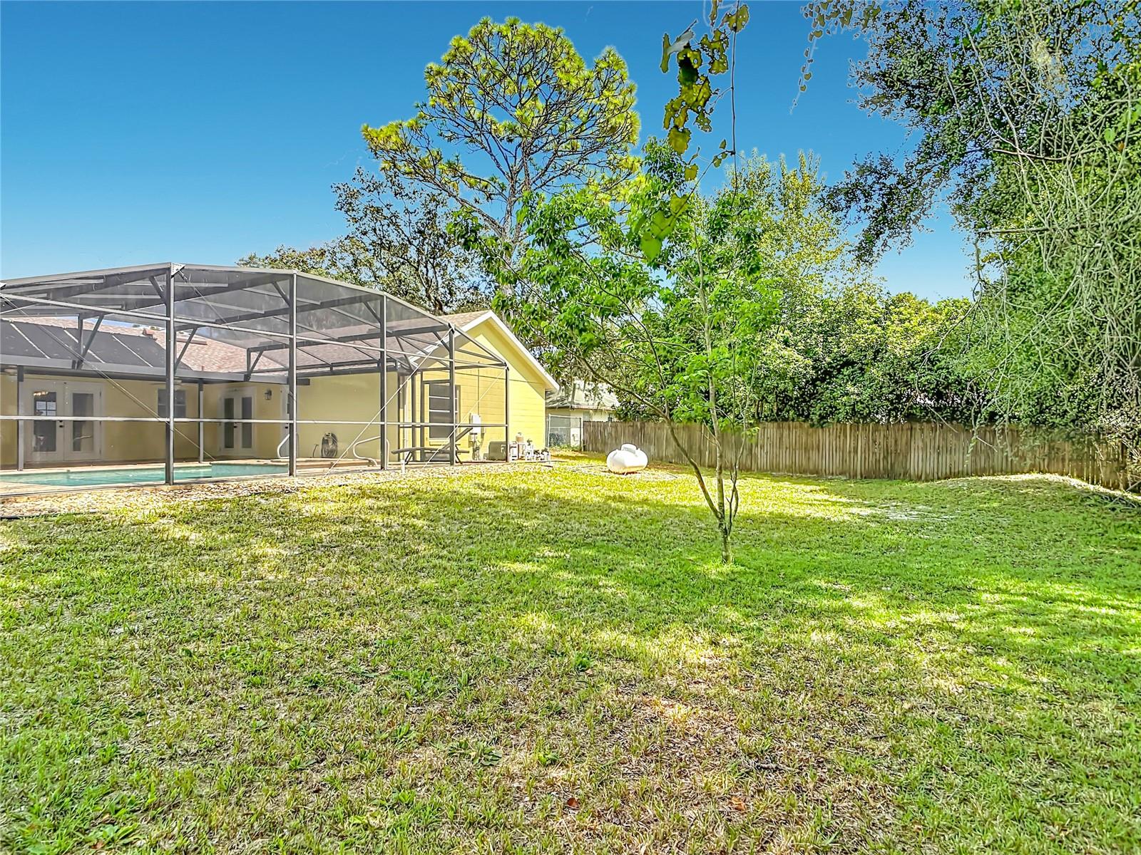 Single Family Residence at 3208 LAKE HELEN OSTEEN RD, DELTONA, photo 42 of 49