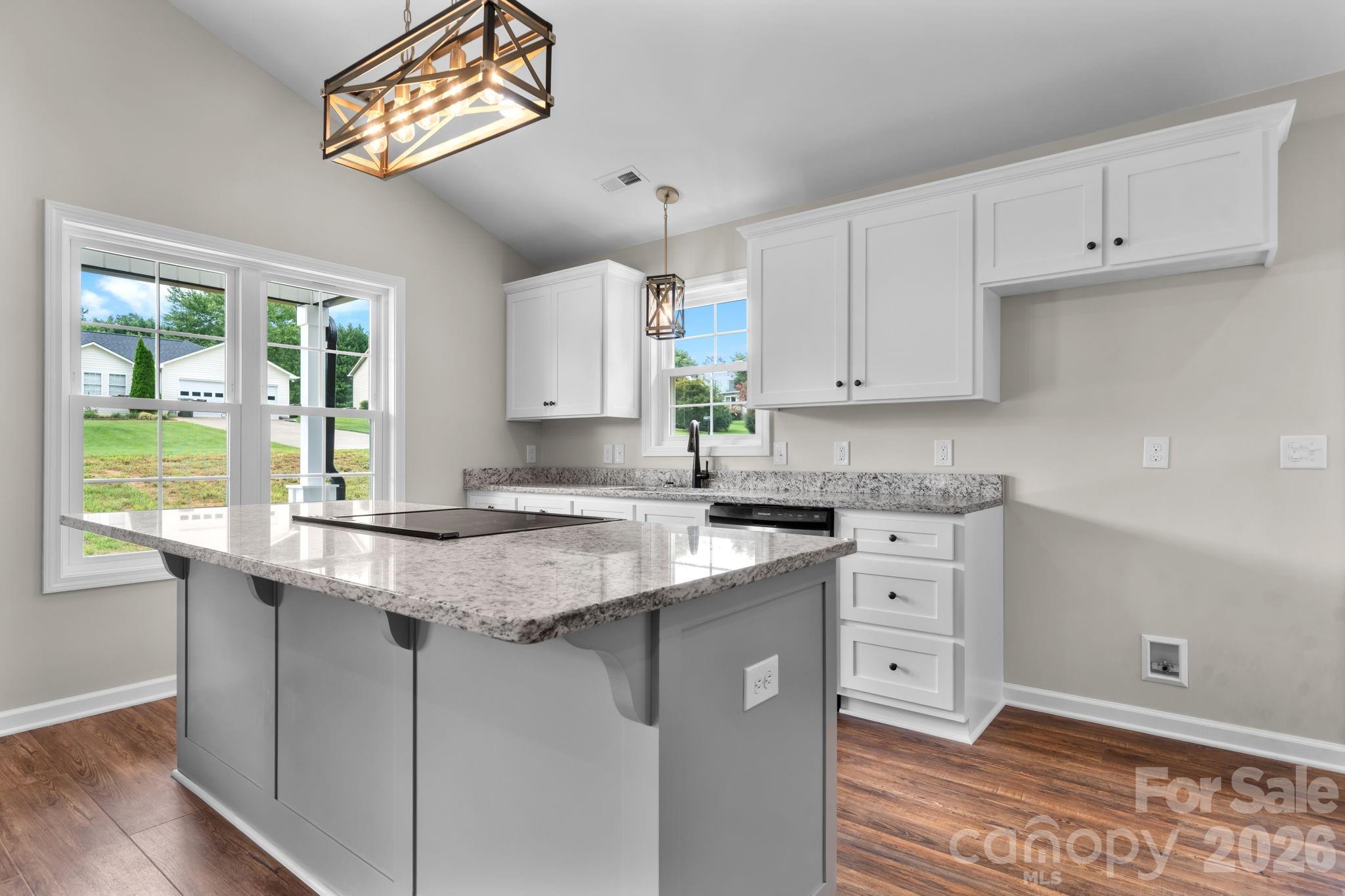 Single Family Residence at 128 Buck Shoals Circle, Hudson, photo 10 of 35