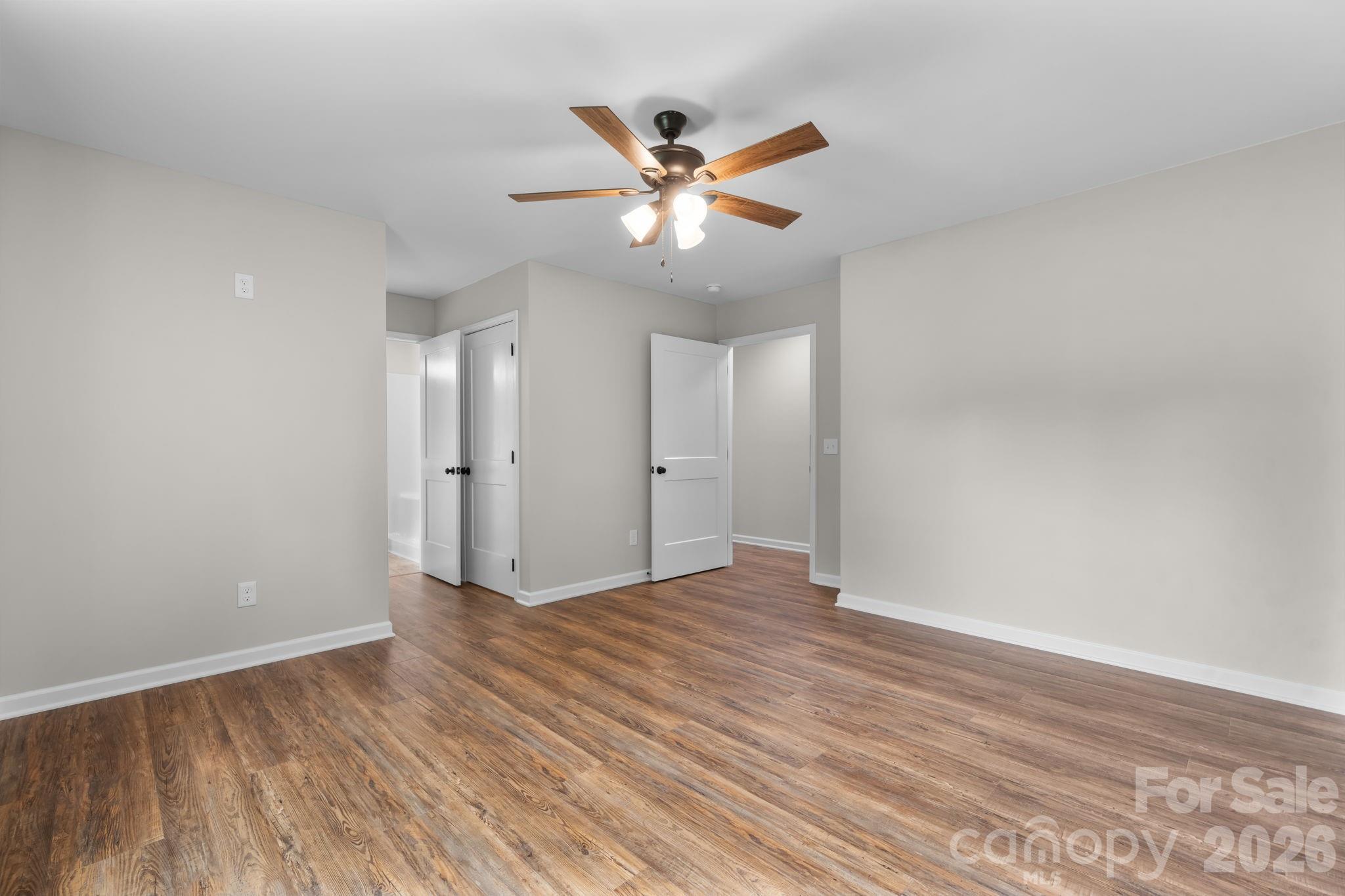 Single Family Residence at 128 Buck Shoals Circle, Hudson, photo 13 of 35