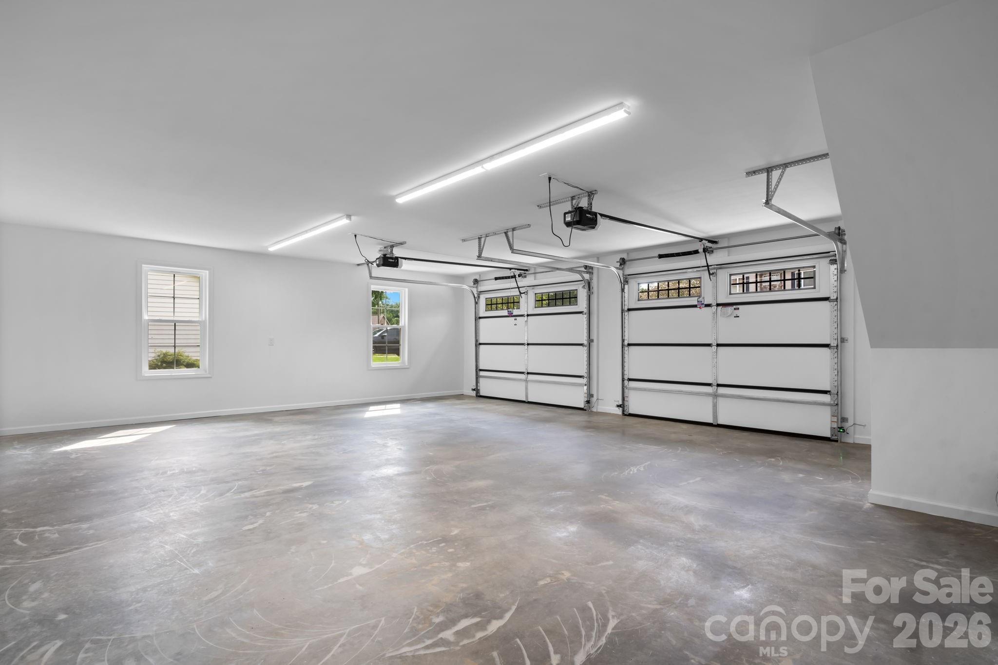 Single Family Residence at 128 Buck Shoals Circle, Hudson, photo 22 of 35