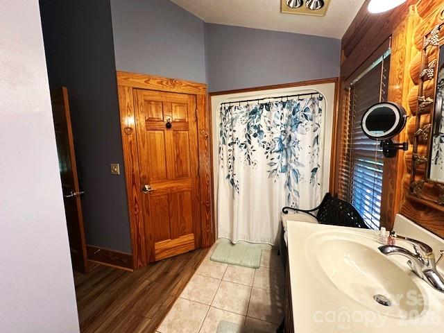 Single Family Residence at 45 Reedy Creek Court, Hendersonville, photo 20 of 46