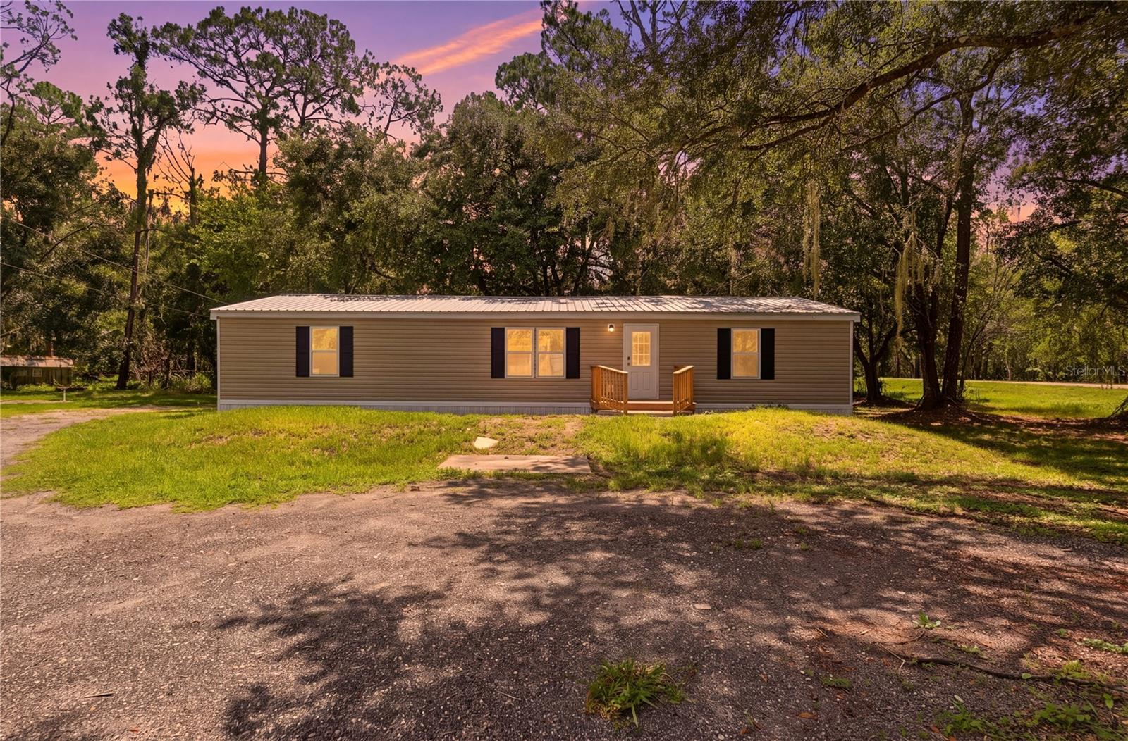 3803 TIMBER PATH