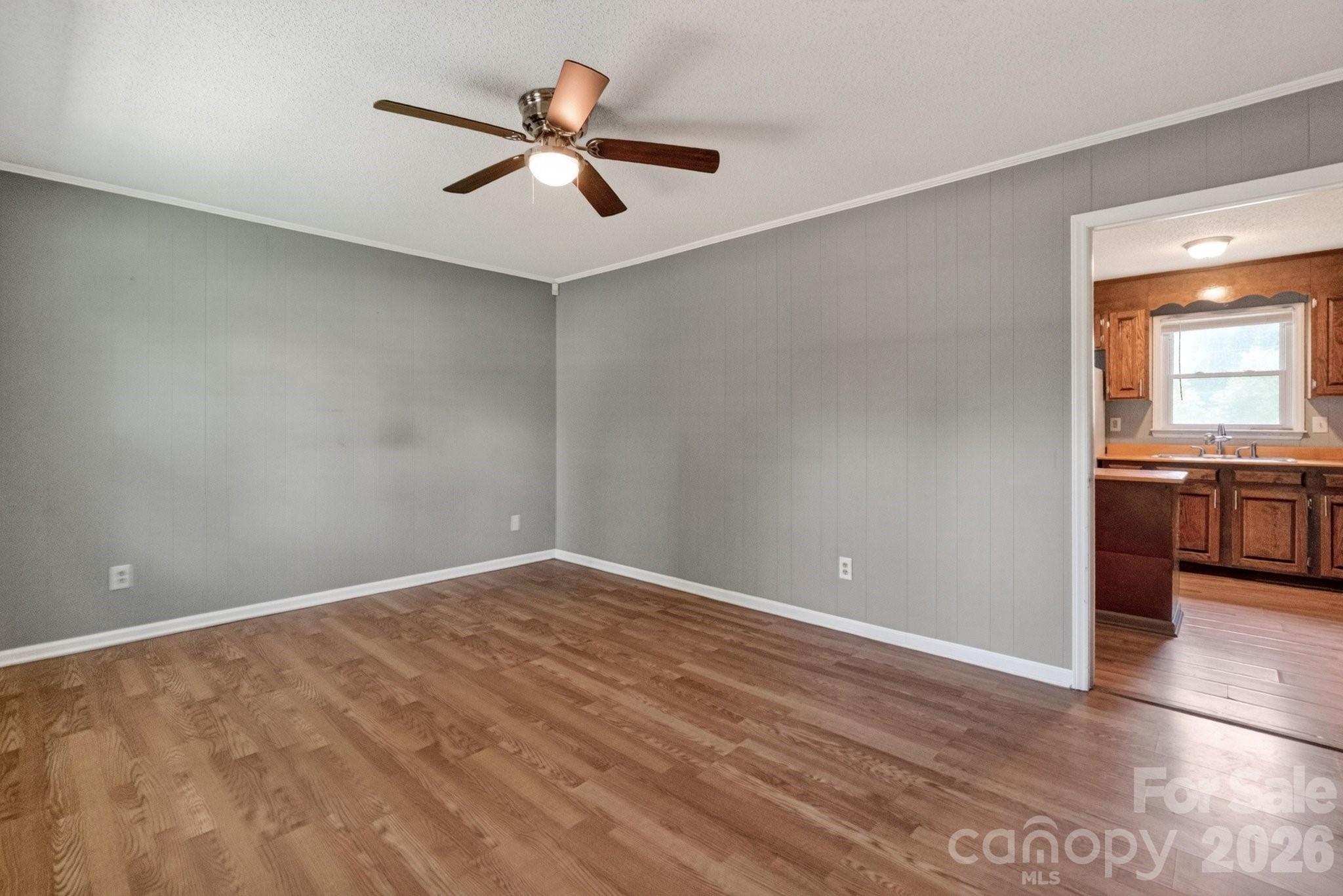 Single Family Residence at 123 Robinette Lane, Statesville, photo 4 of 34