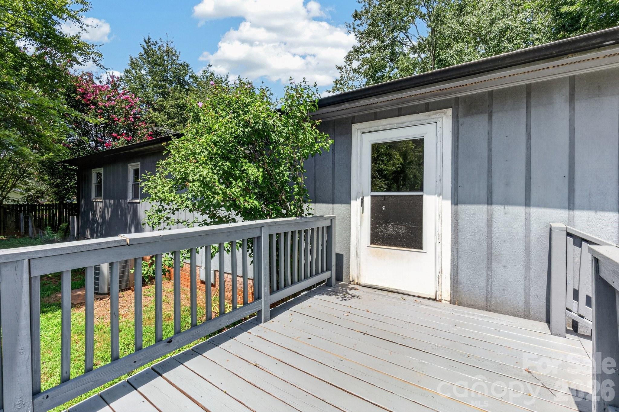 Single Family Residence at 123 Robinette Lane, Statesville, photo 27 of 34