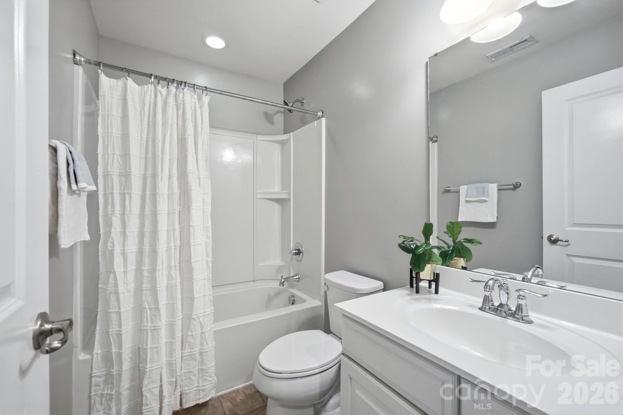 Townhouse at 6564 Hasley Woods Drive, Huntersville, photo 36 of 45