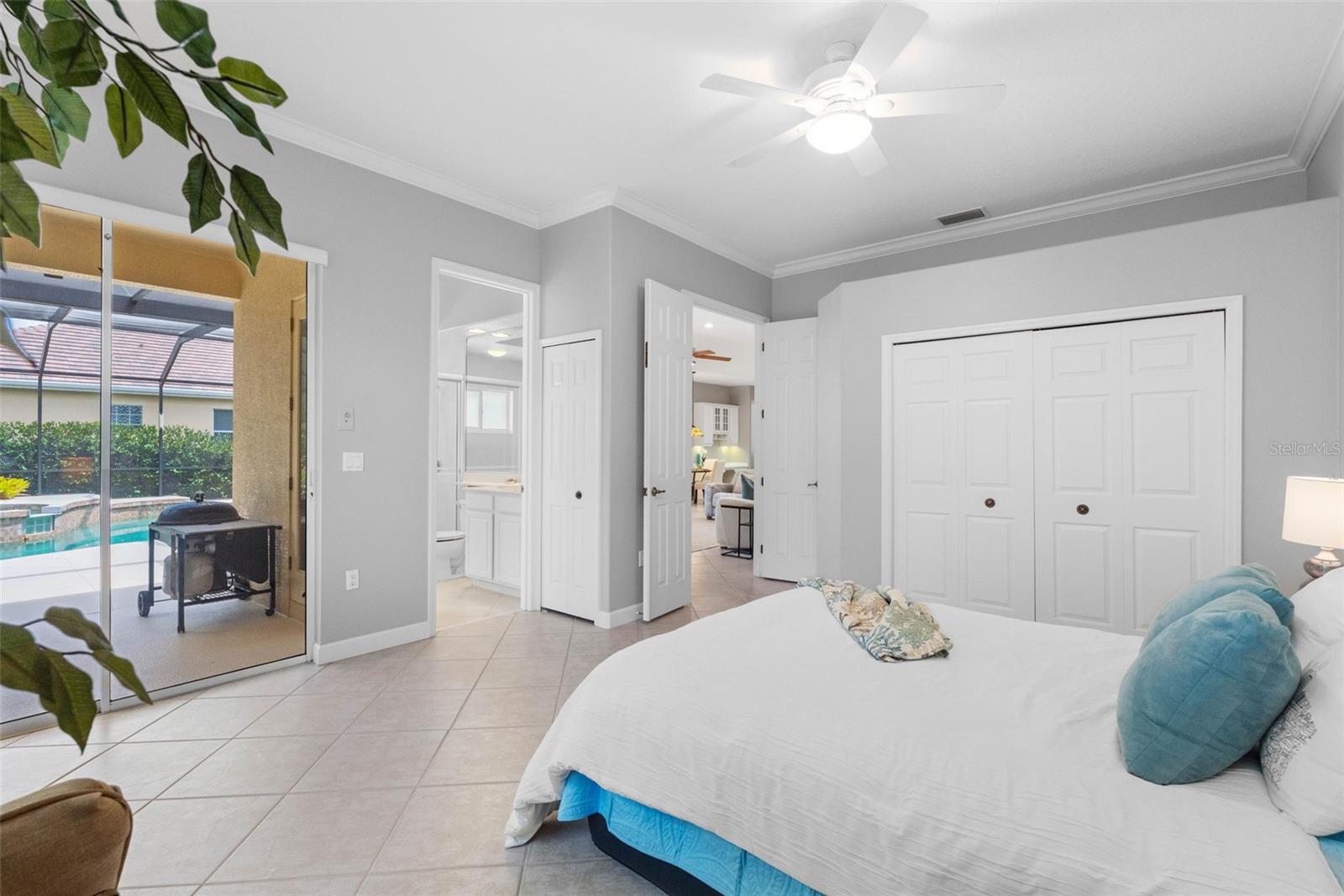 Private In Law - 6803 COYOTE RIDGE CT, BRADENTON
