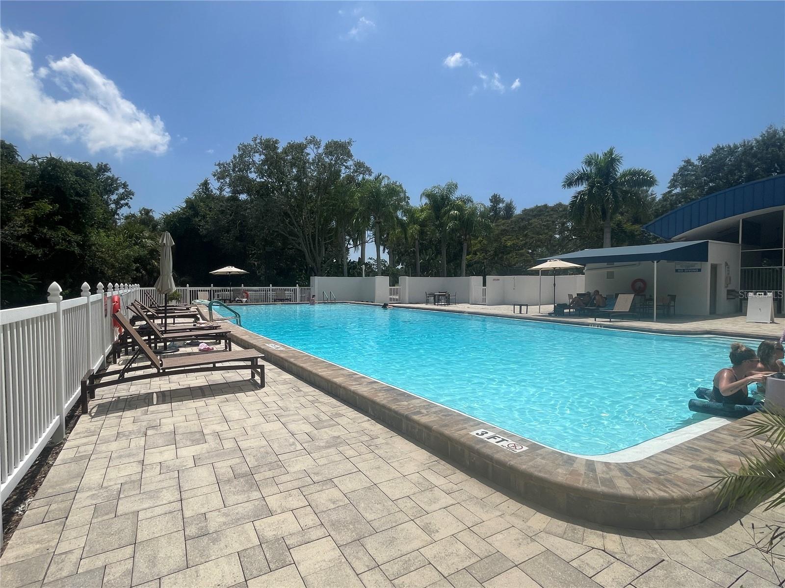 Community Pool - 6803 COYOTE RIDGE CT, BRADENTON