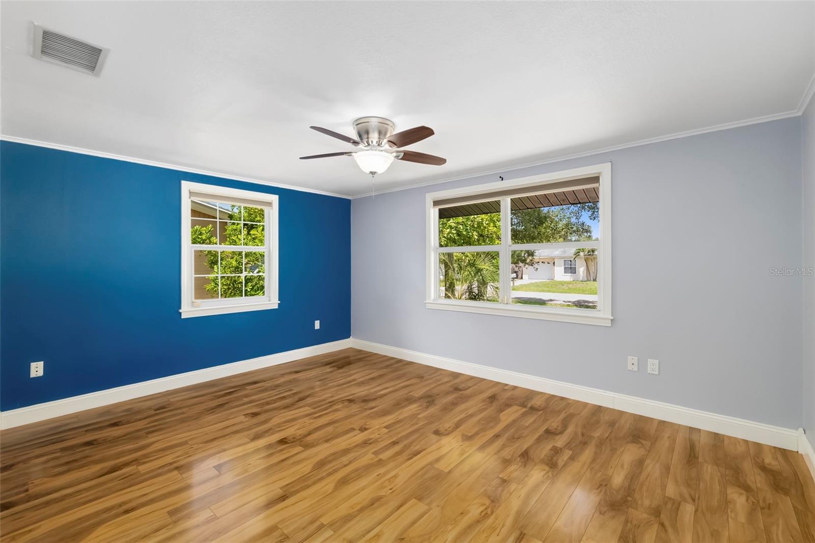 Single Family Residence at 2702 GRAND CAYMAN ST, SARASOTA, photo 18 of 63