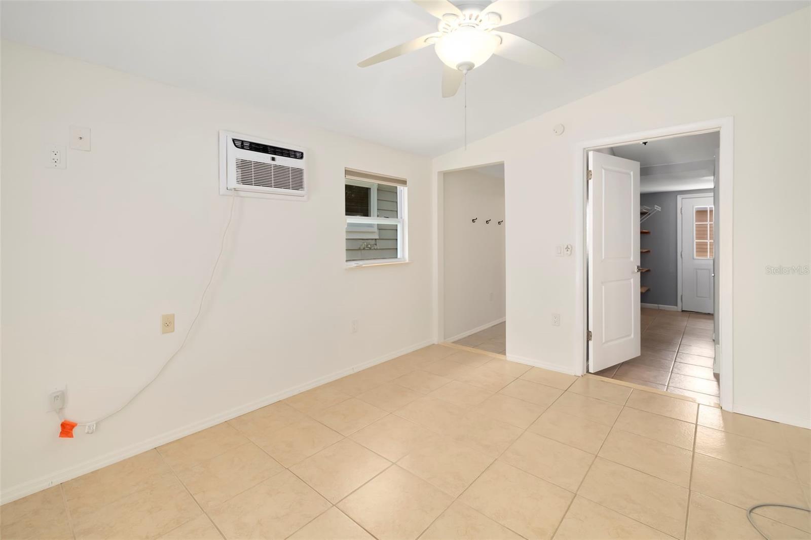 Single Family Residence at 2702 GRAND CAYMAN ST, SARASOTA, photo 22 of 63