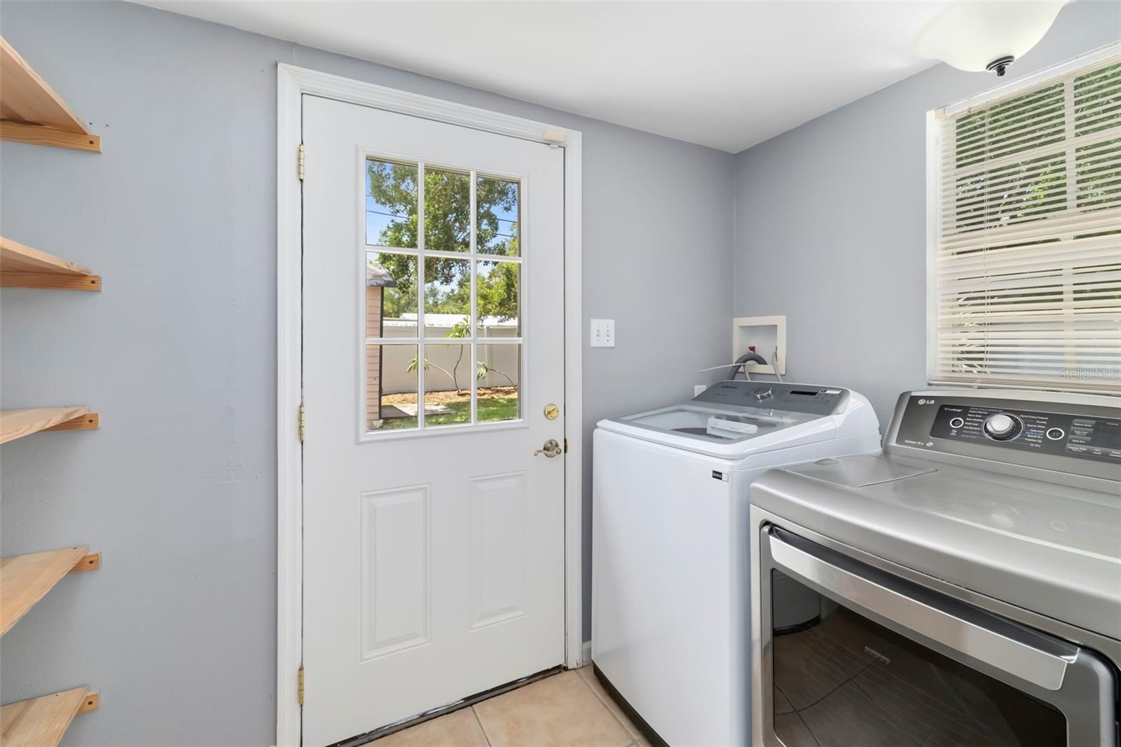 Single Family Residence at 2702 GRAND CAYMAN ST, SARASOTA, photo 31 of 63