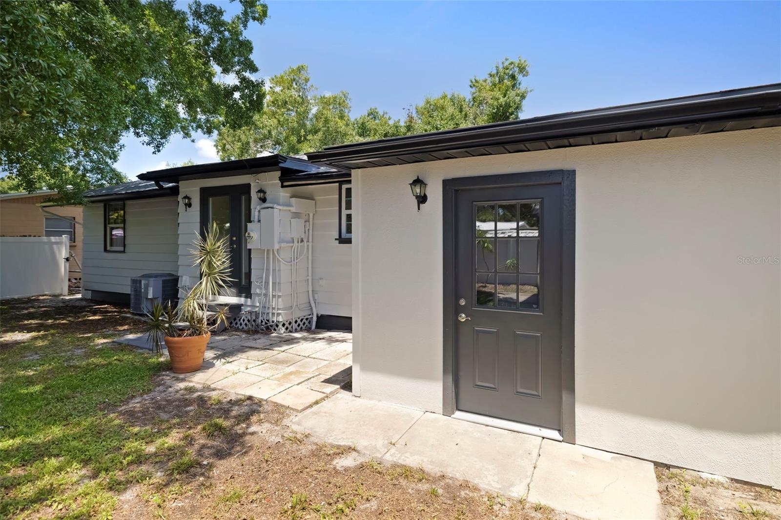 Single Family Residence at 2702 GRAND CAYMAN ST, SARASOTA, photo 32 of 63