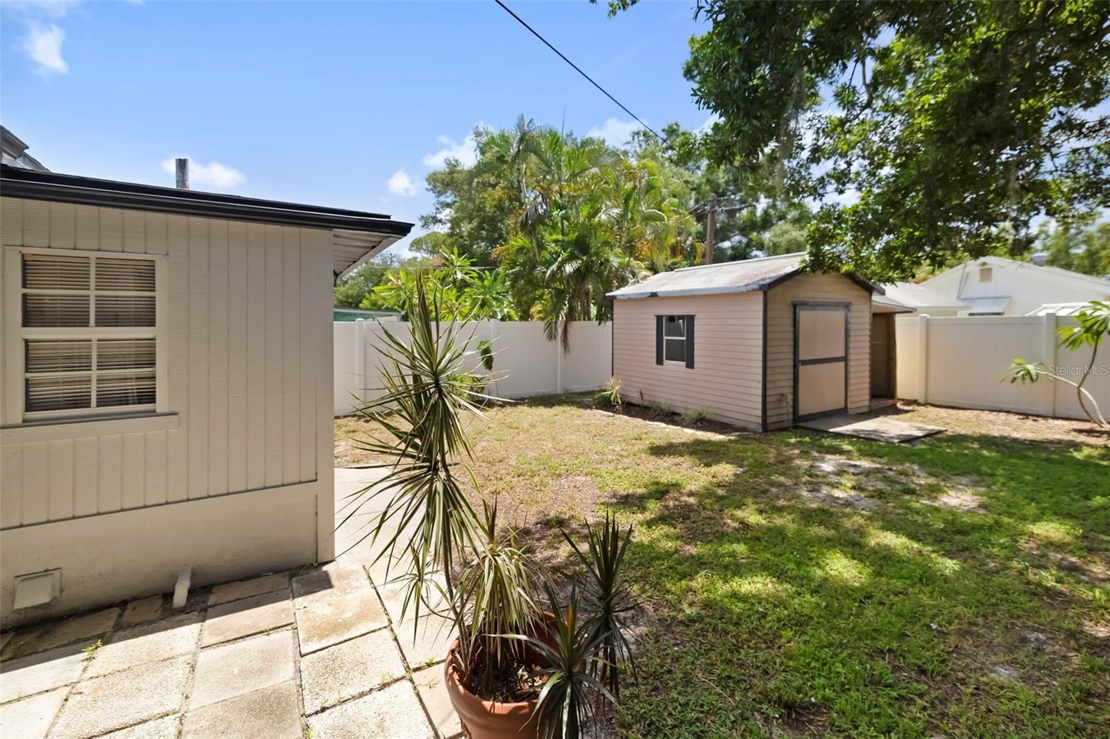 Single Family Residence at 2702 GRAND CAYMAN ST, SARASOTA, photo 34 of 63