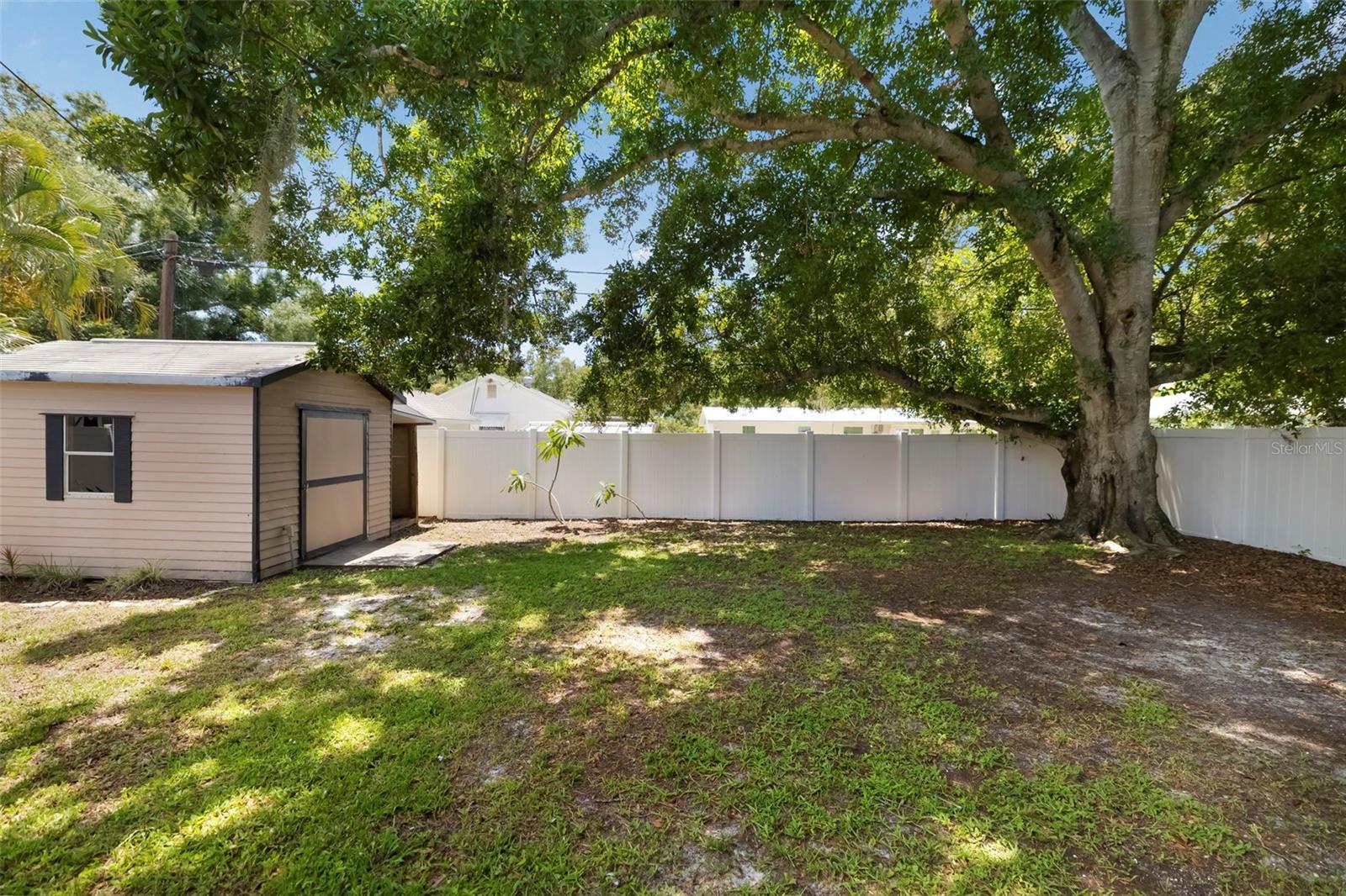 Single Family Residence at 2702 GRAND CAYMAN ST, SARASOTA, photo 35 of 63