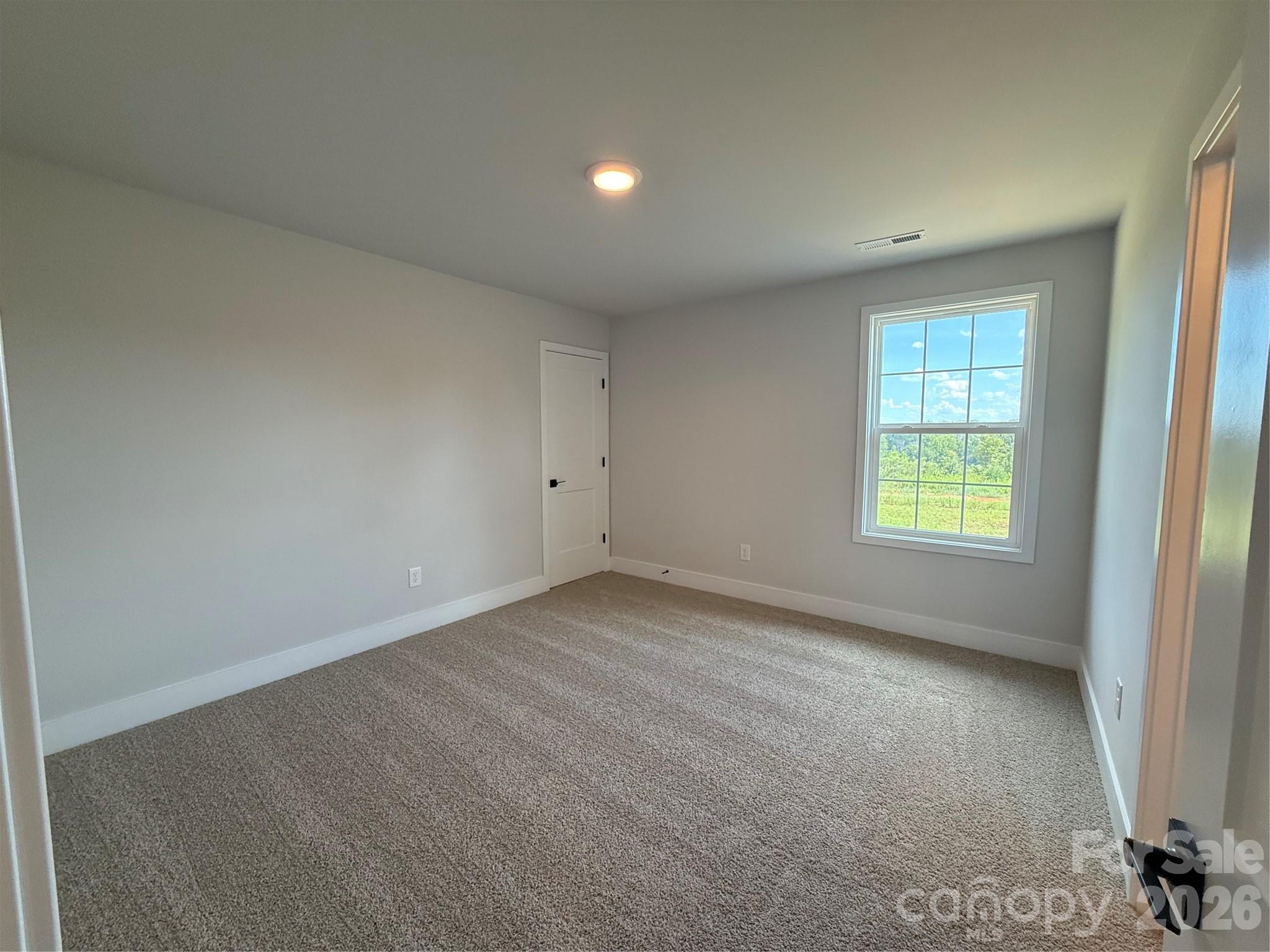 Flex Space 1 with a closet - 158 Kerr Walk Drive, Statesville
