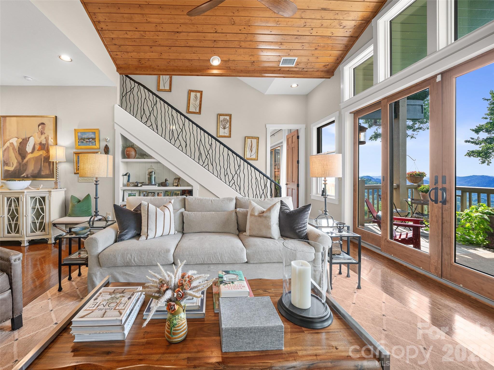 Views galore! - 530 Andrew Banks Road, Burnsville