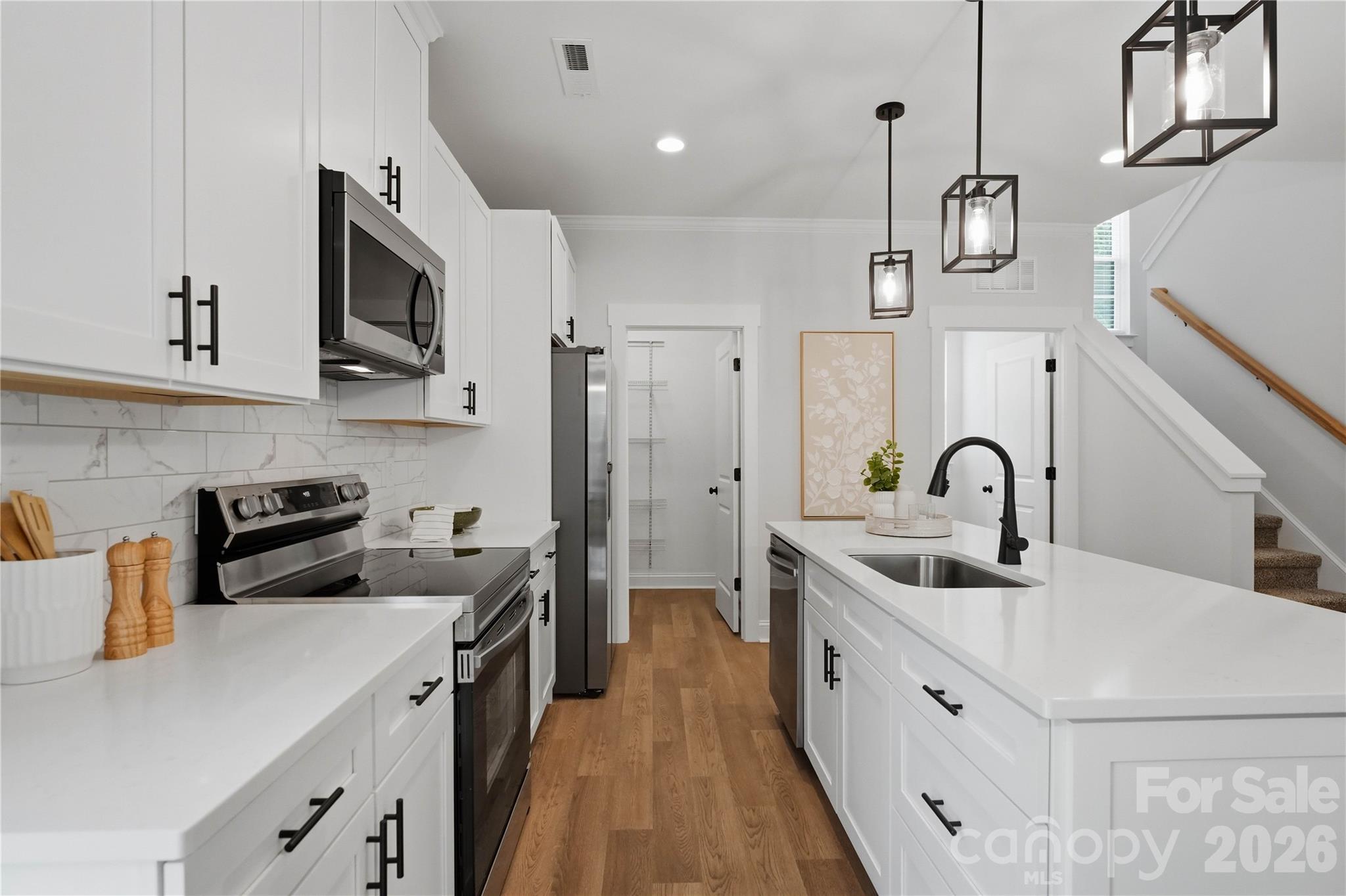 Single Family Residence at 14133 Woodhurst Lane, Mint Hill, photo 21 of 41