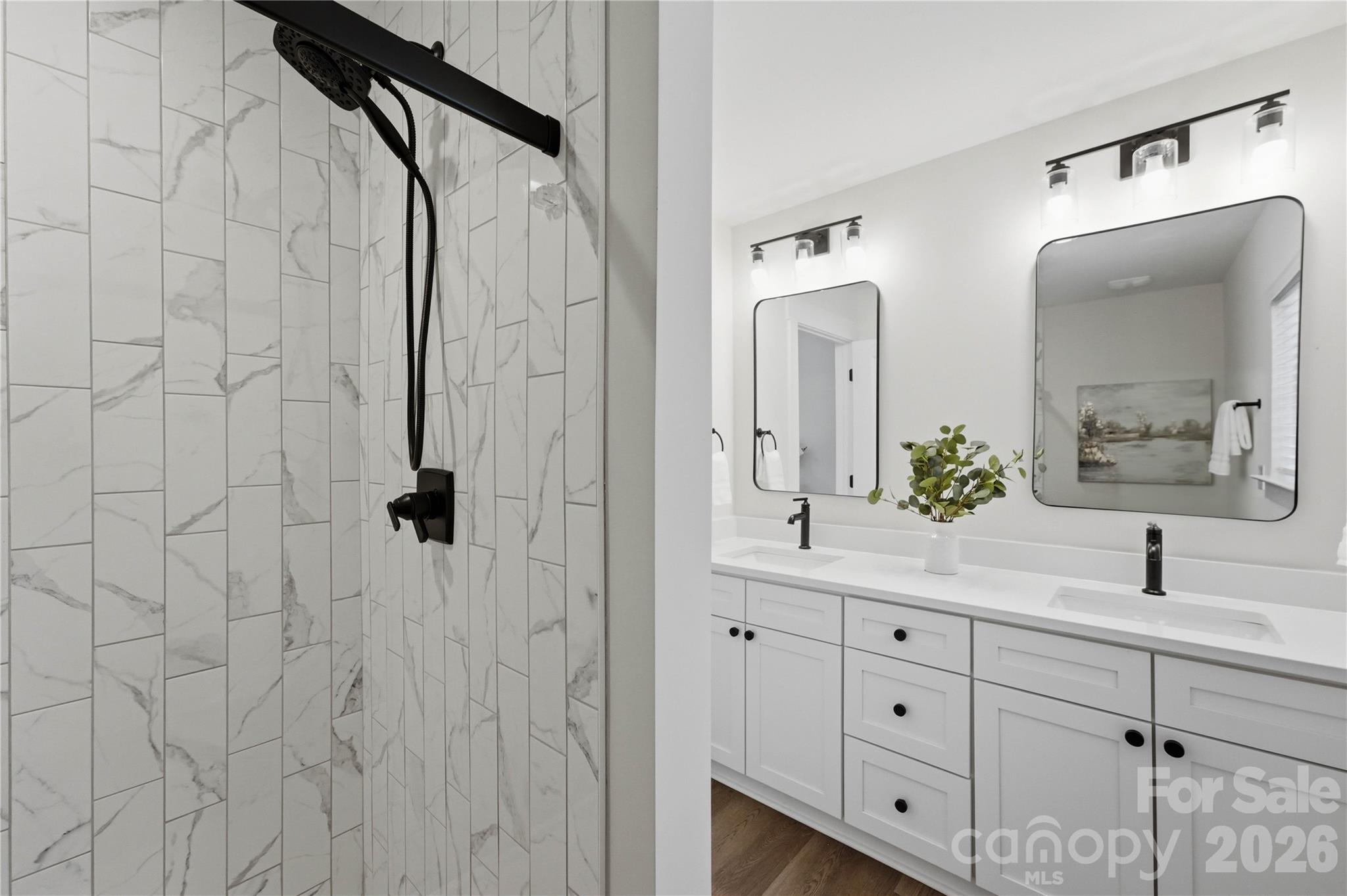 Primary bath - 14133 Woodhurst Lane, Mint Hill