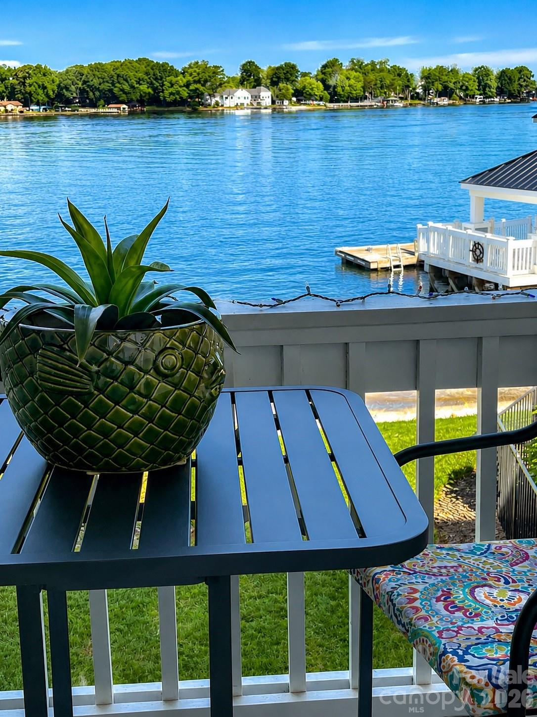 Relax, entertain and enjoy the changing views of Lake Norman. - 932 Southwest Drive, Davidson