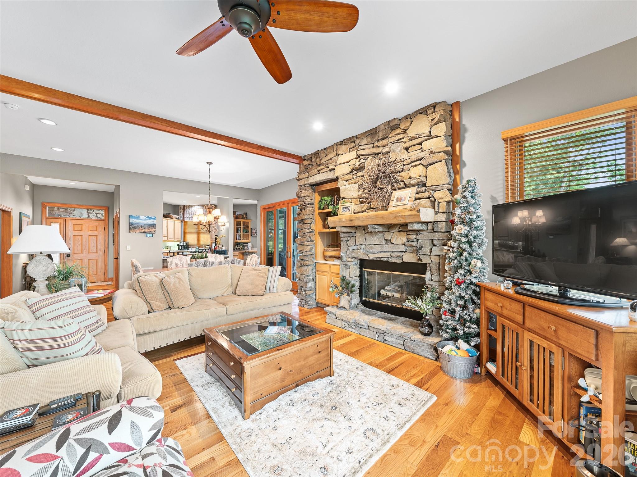 Hardwood floors - 81 Stoney Falls Loop, Burnsville