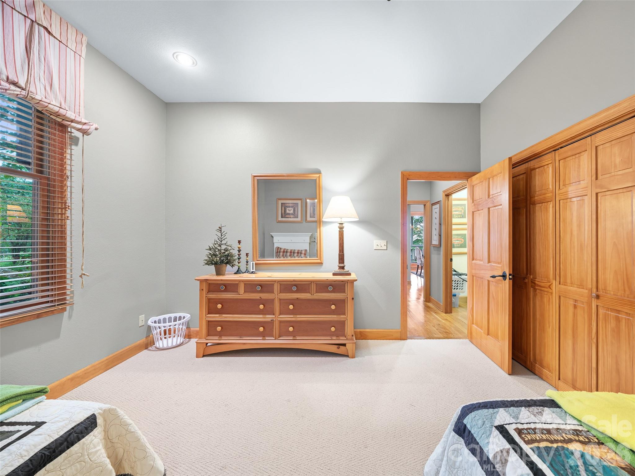 Condominium at 81 Stoney Falls Loop, Burnsville, photo 26 of 45
