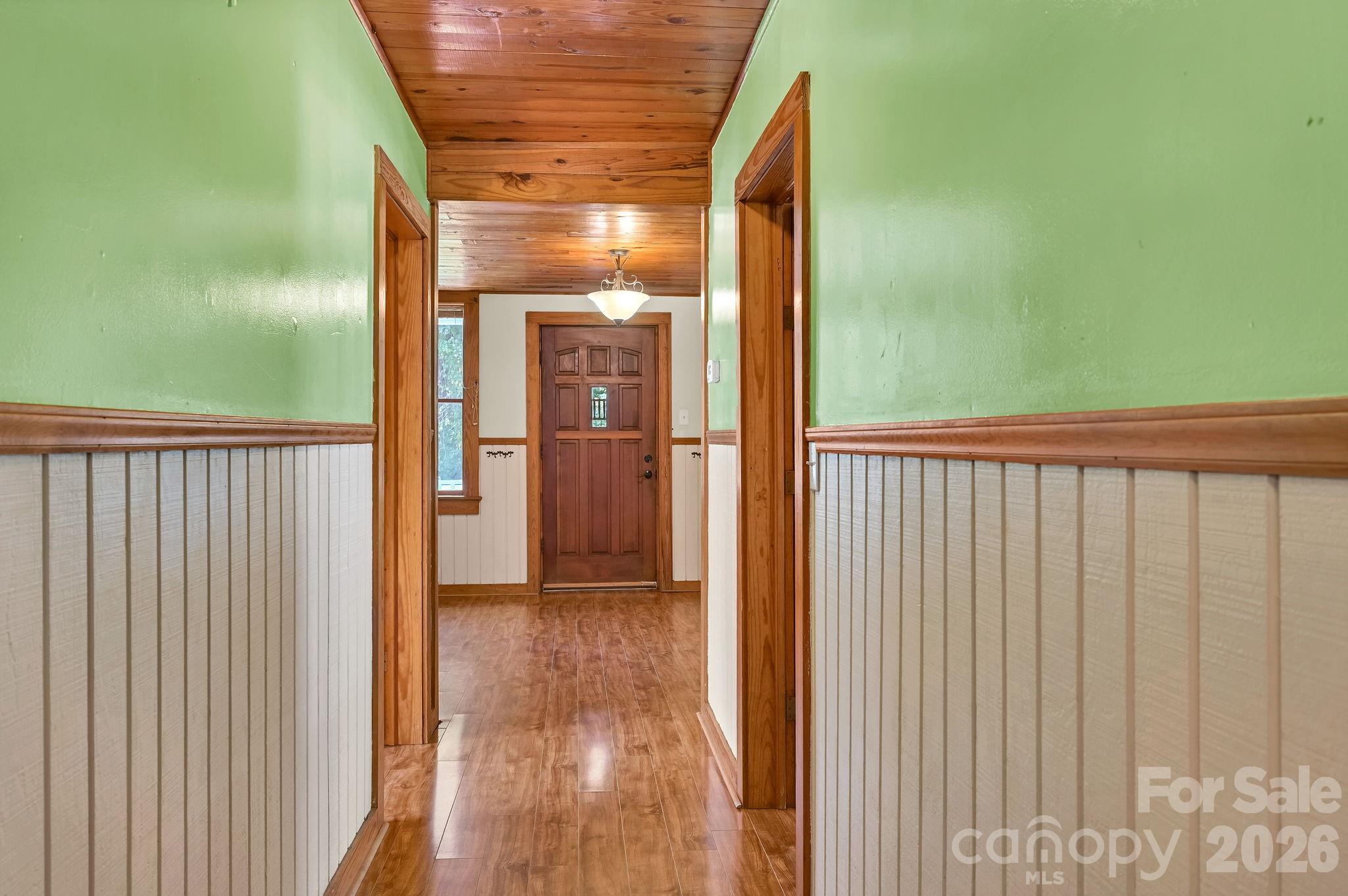 Single Family Residence at 376 Fairview Road, Asheville, photo 11 of 33