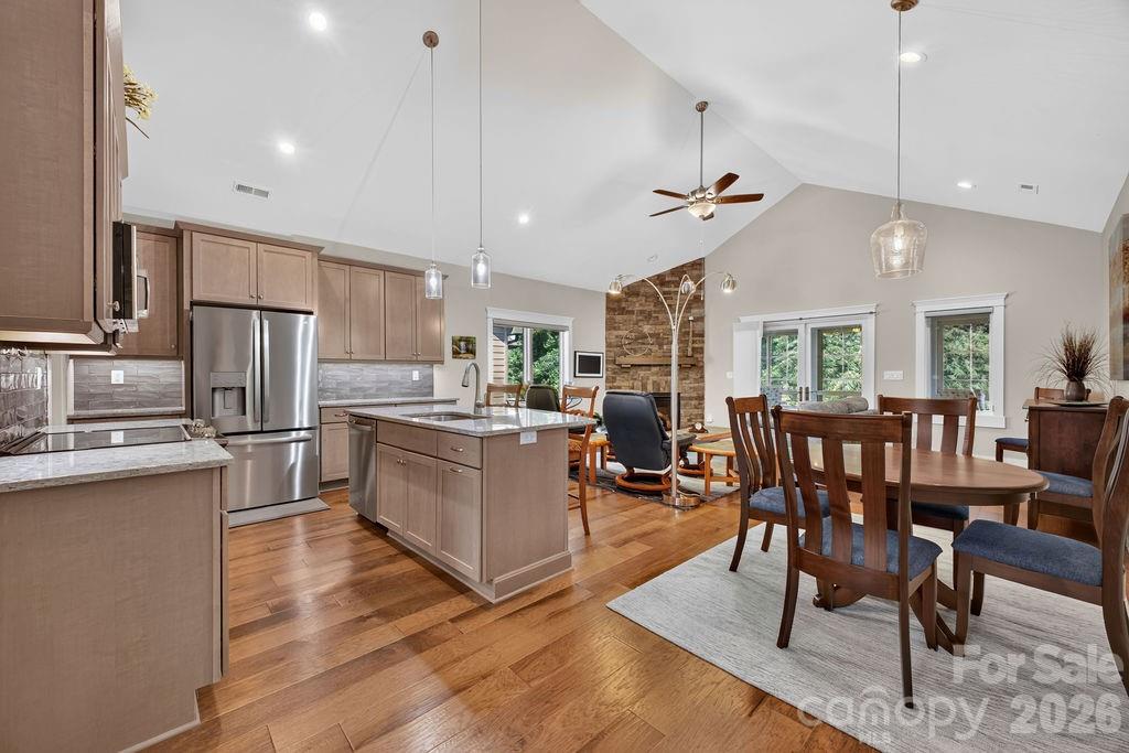 Townhouse at 152 Sports Village Drive, Hendersonville, photo 4 of 45