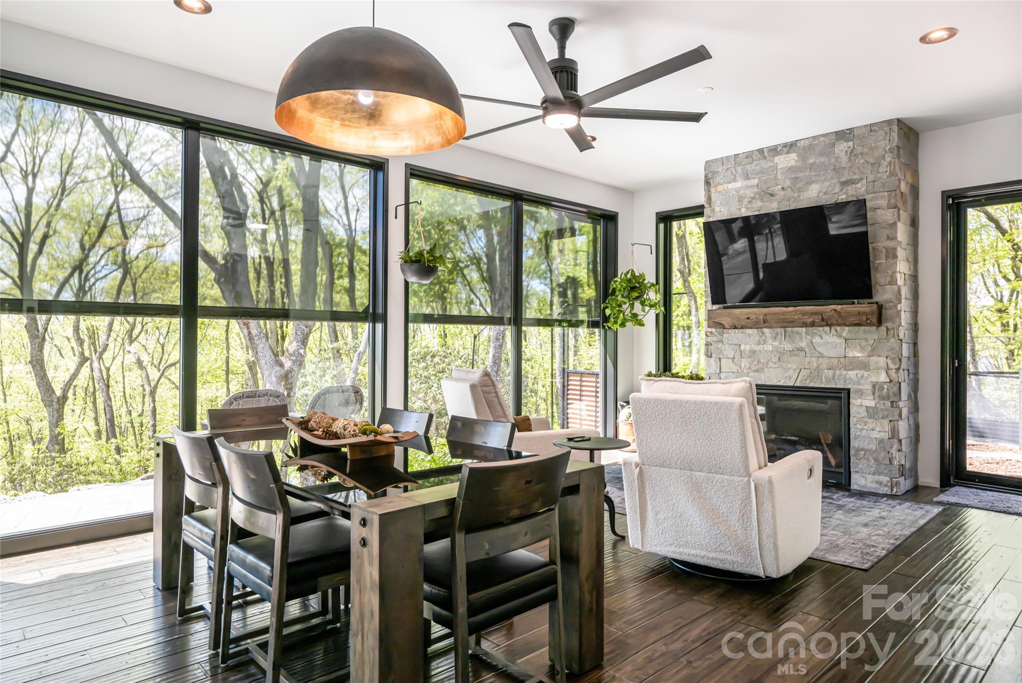 Single Family Residence at 94 Laurel Ledge Way, Fletcher, photo 24 of 48
