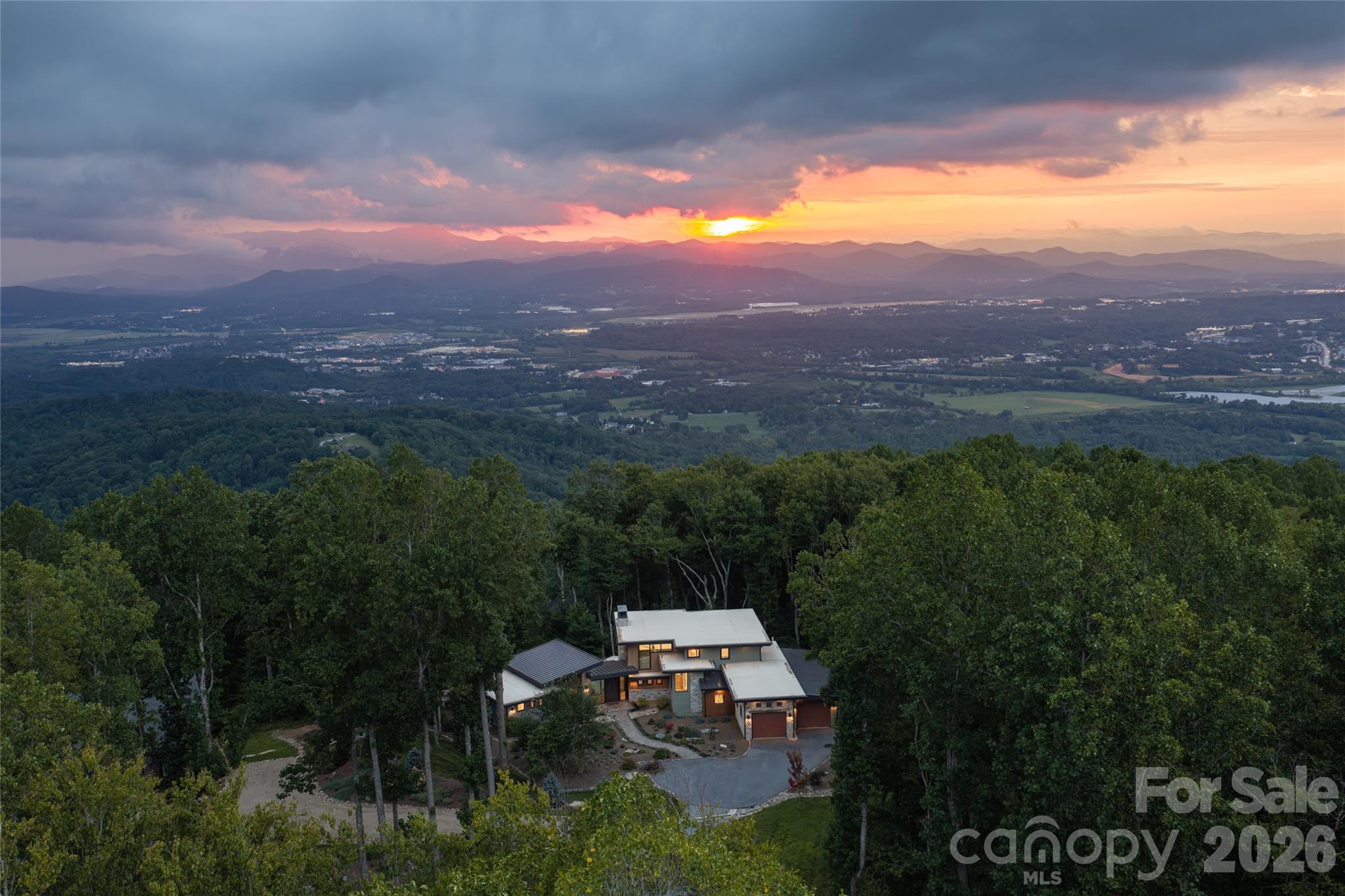 Single Family Residence at 94 Laurel Ledge Way, Fletcher, photo 43 of 48