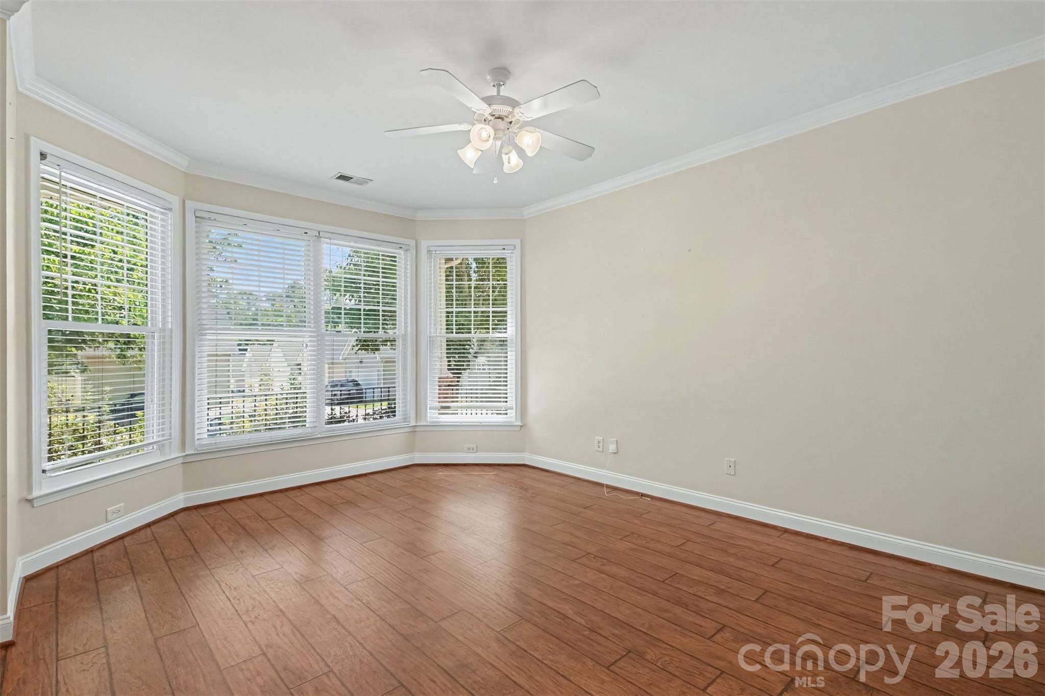 Single Family Residence at 9910 Westmoreland Road, Cornelius, photo 8 of 30