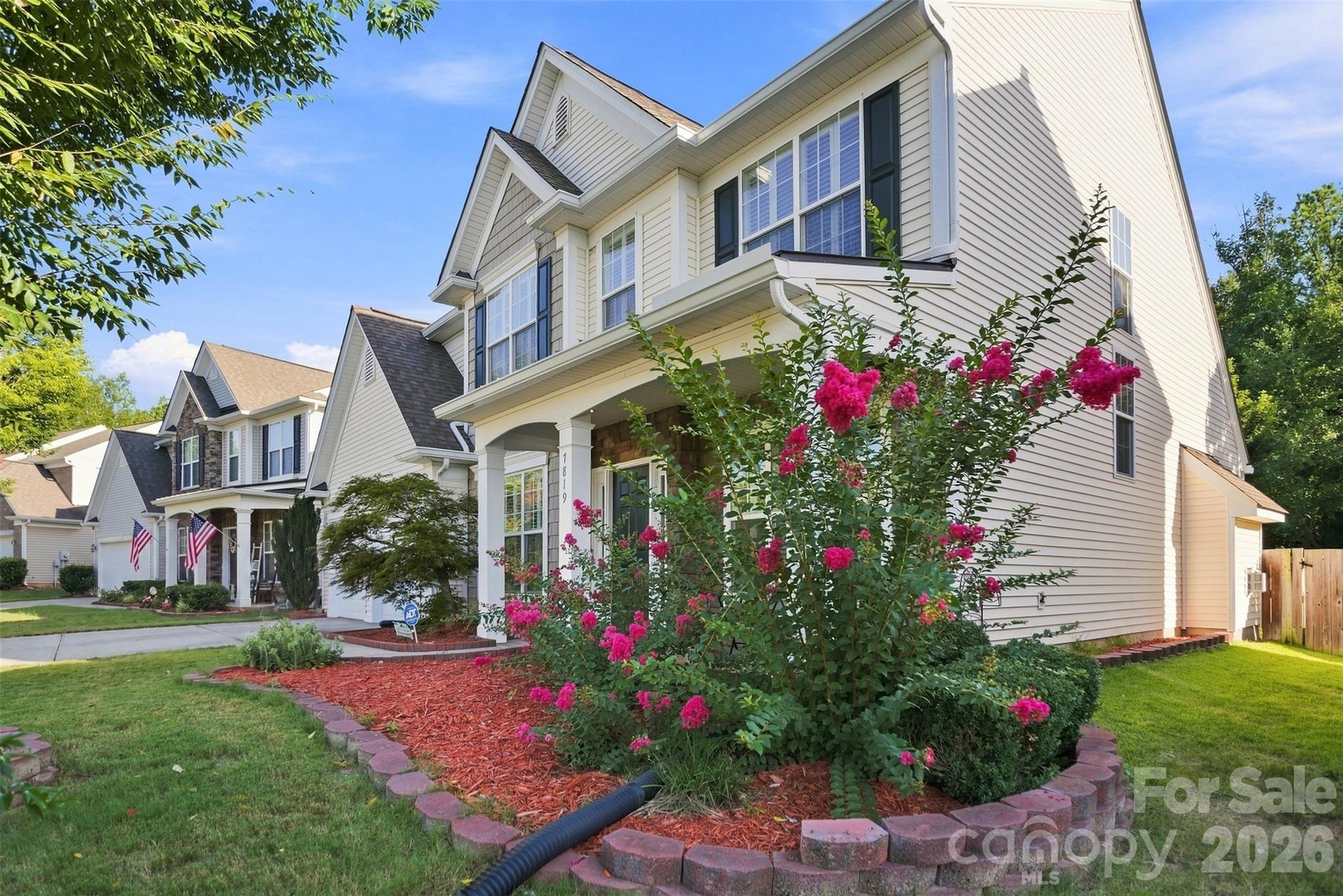 Single Family Residence at 7819 Lamington Drive, Fort Mill, photo 35 of 37