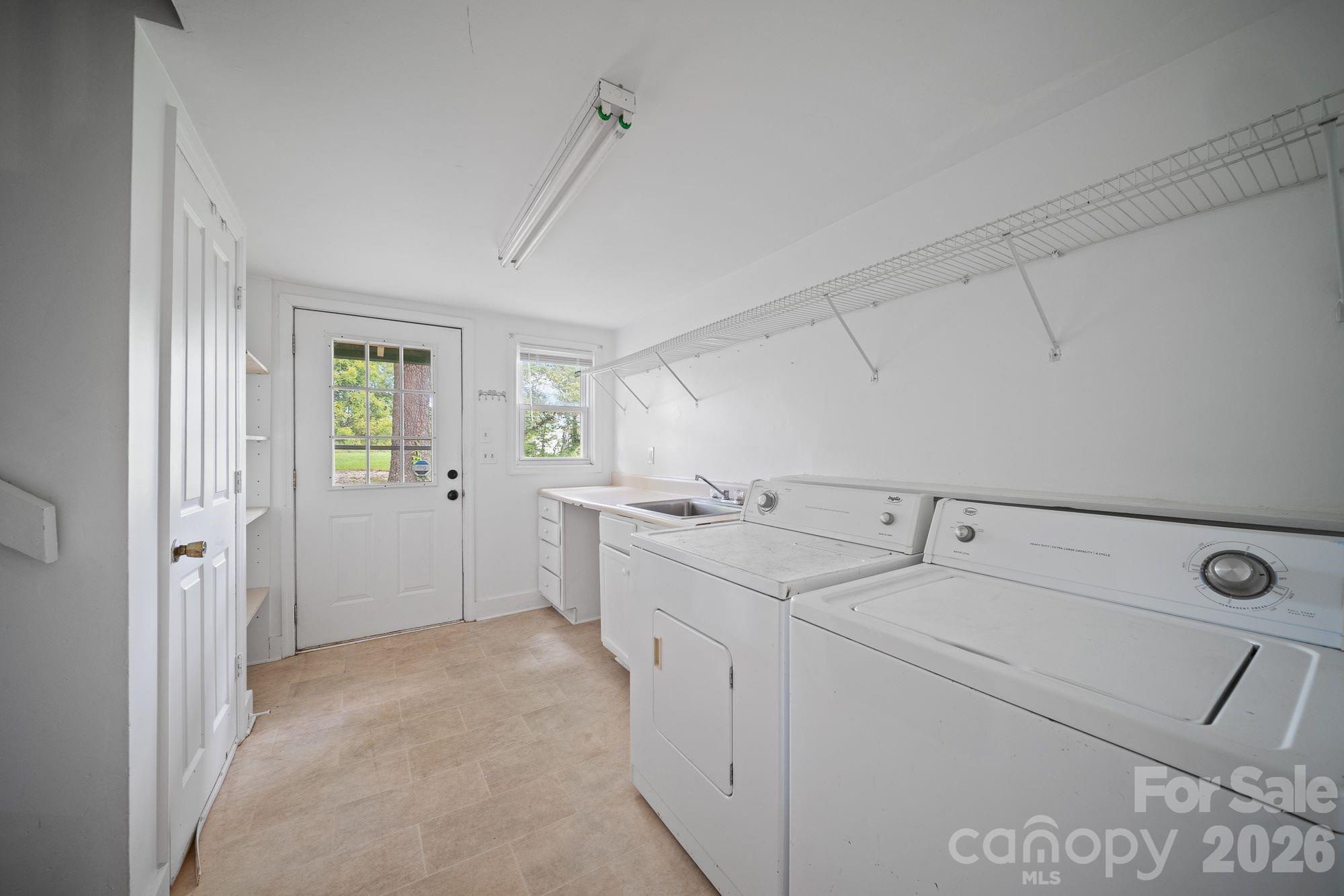 Single Family Residence at 250 Justice Ridge Road, Candler, photo 32 of 44