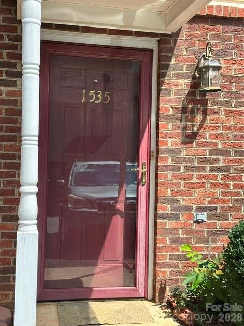 Townhouse at 1535 20th Avenue NE, Hickory, photo 2 of 8