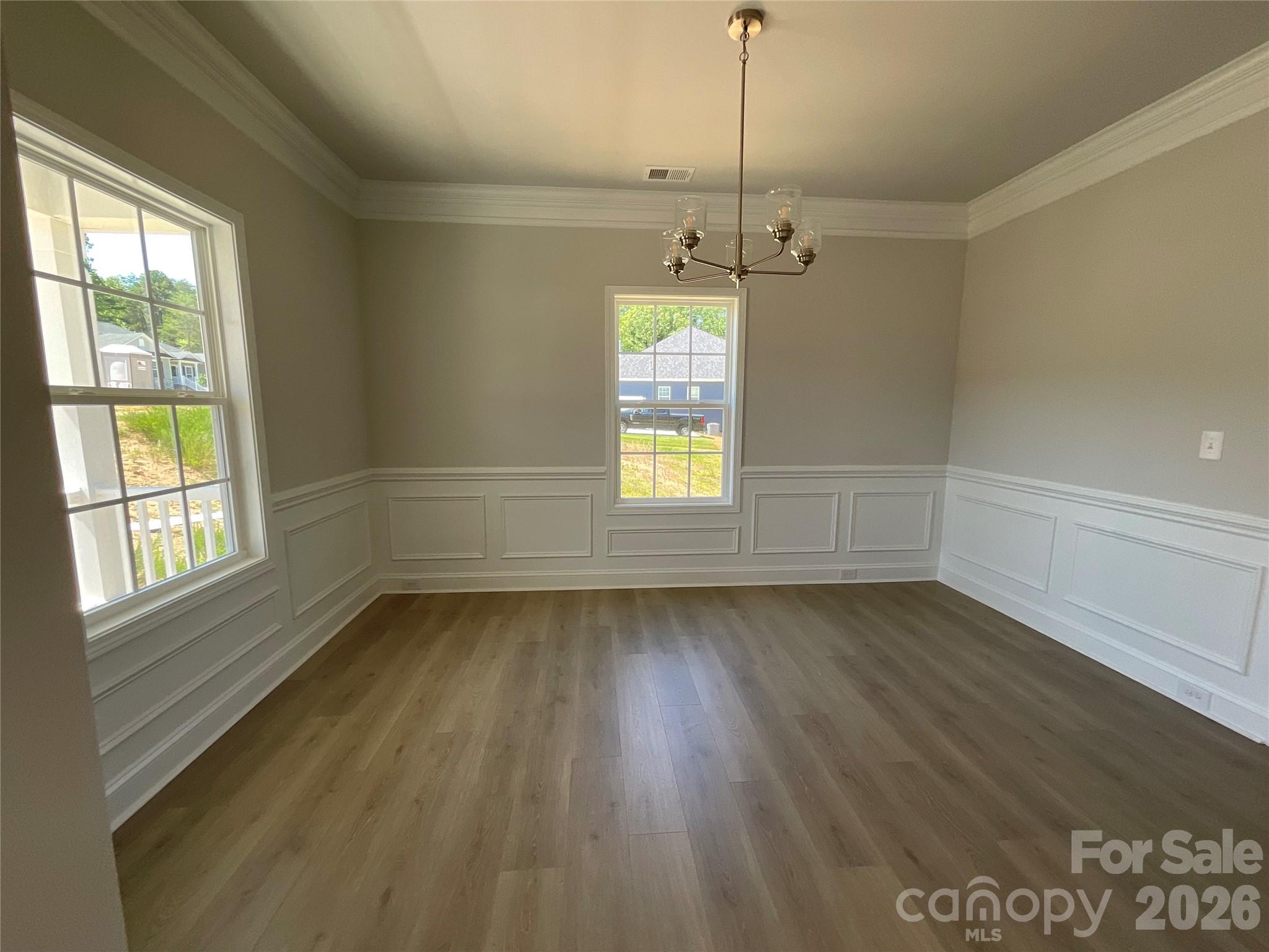 Dining Room - 1590 Autumn Lane, York