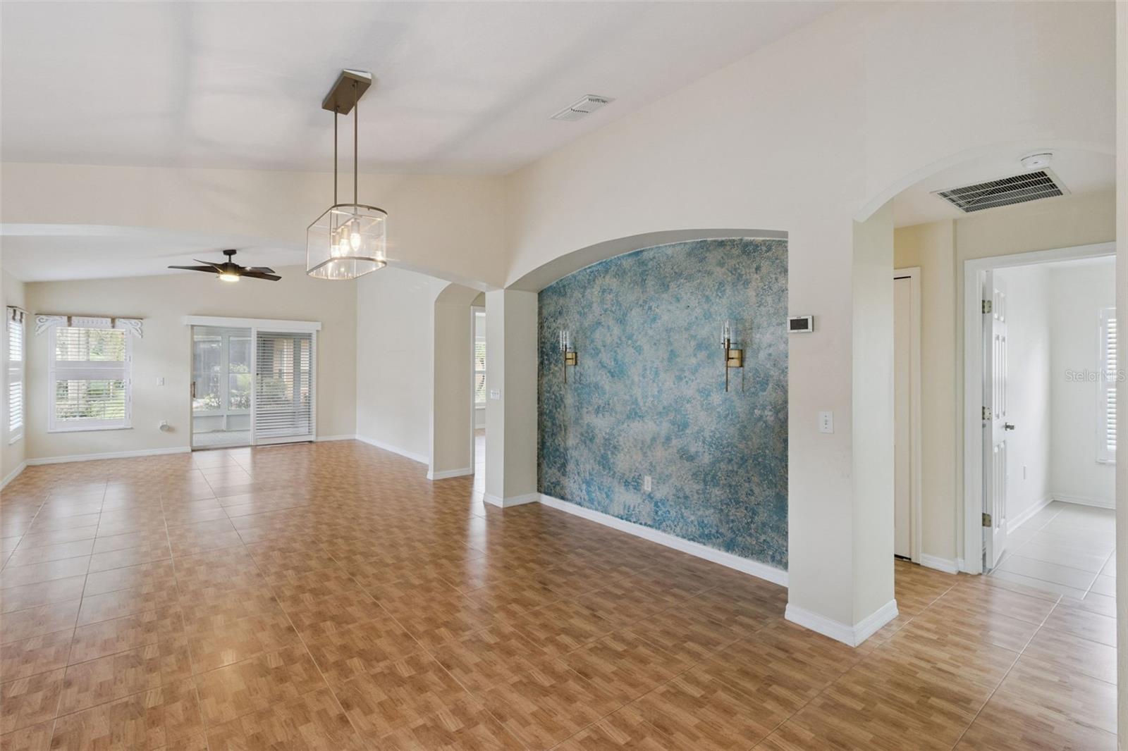 Single Family Residence at 205 BELL TOWER CROSSING WEST, KISSIMMEE, photo 10 of 100