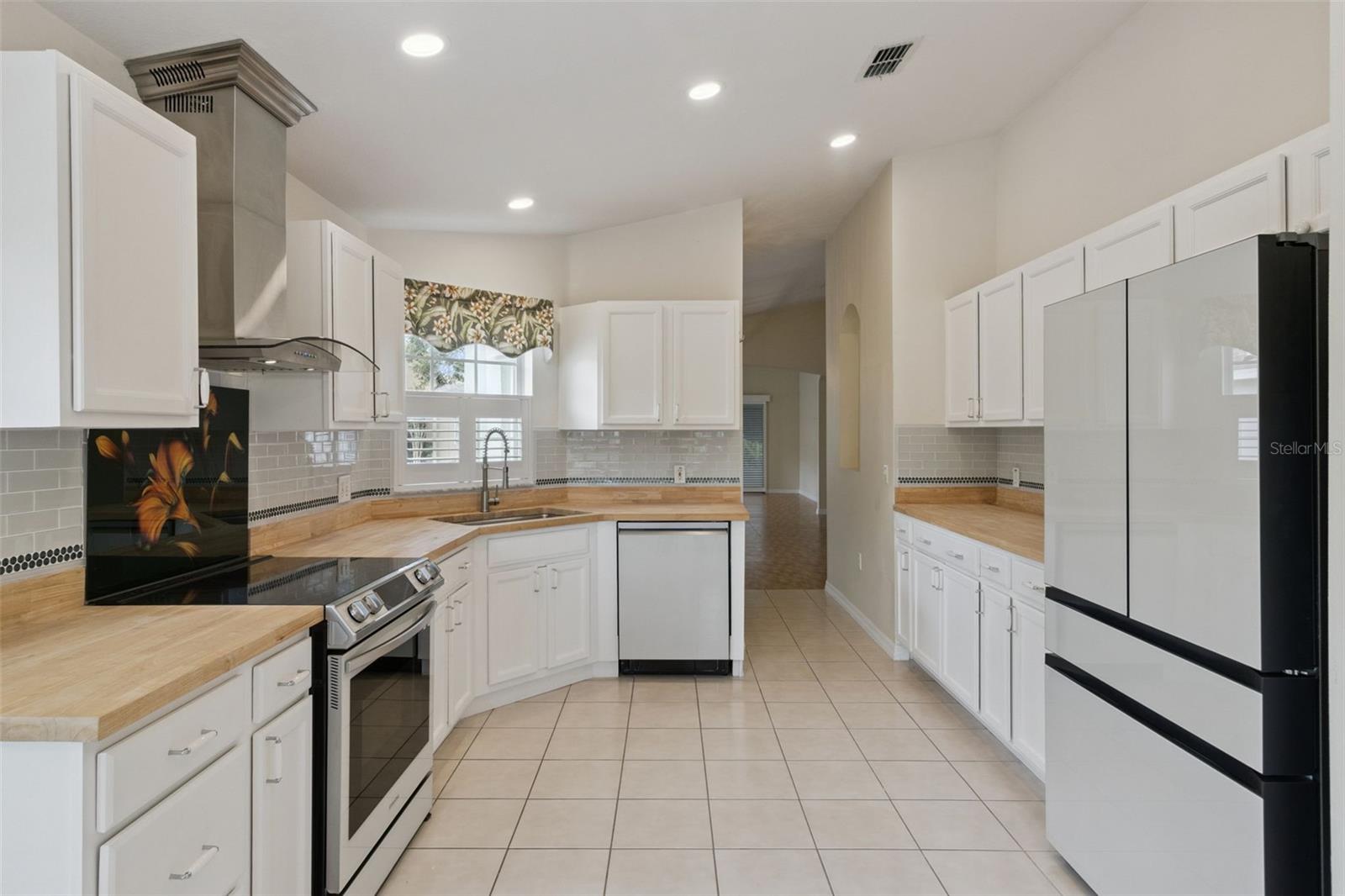 Single Family Residence at 205 BELL TOWER CROSSING WEST, KISSIMMEE, photo 17 of 100