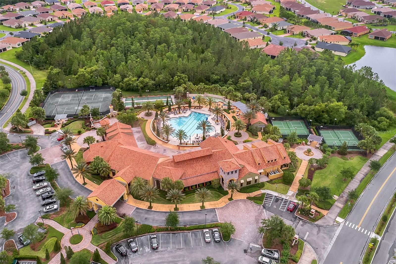 Single Family Residence at 205 BELL TOWER CROSSING WEST, KISSIMMEE, photo 81 of 100