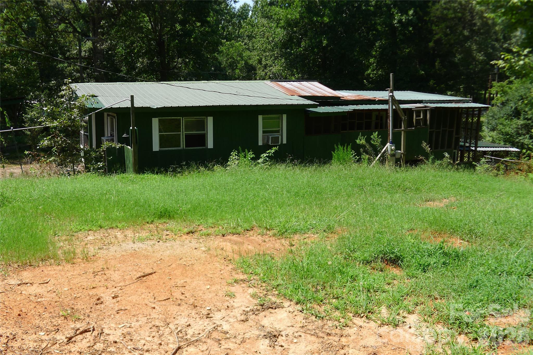 Single Family Residence at 162 Oak Tree Drive, Mocksville, photo 16 of 16