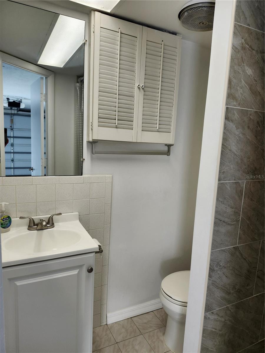 2nd Bathroom - 6144 SAPPHIRE DR, NEW PORT RICHEY