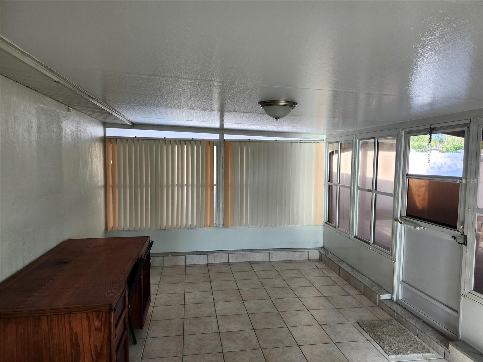 Back Porch - 6144 SAPPHIRE DR, NEW PORT RICHEY