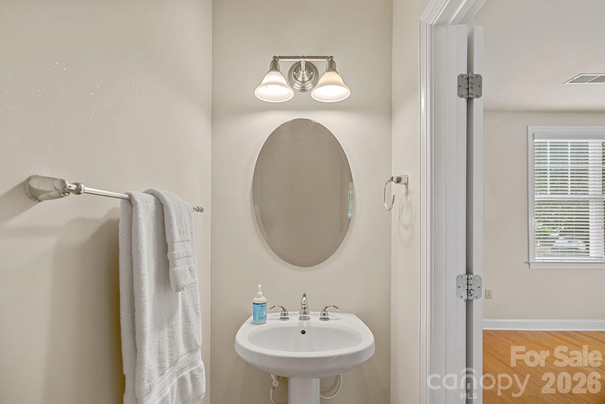 Townhouse at 119 Steinbeck Way, Mooresville, photo 14 of 37