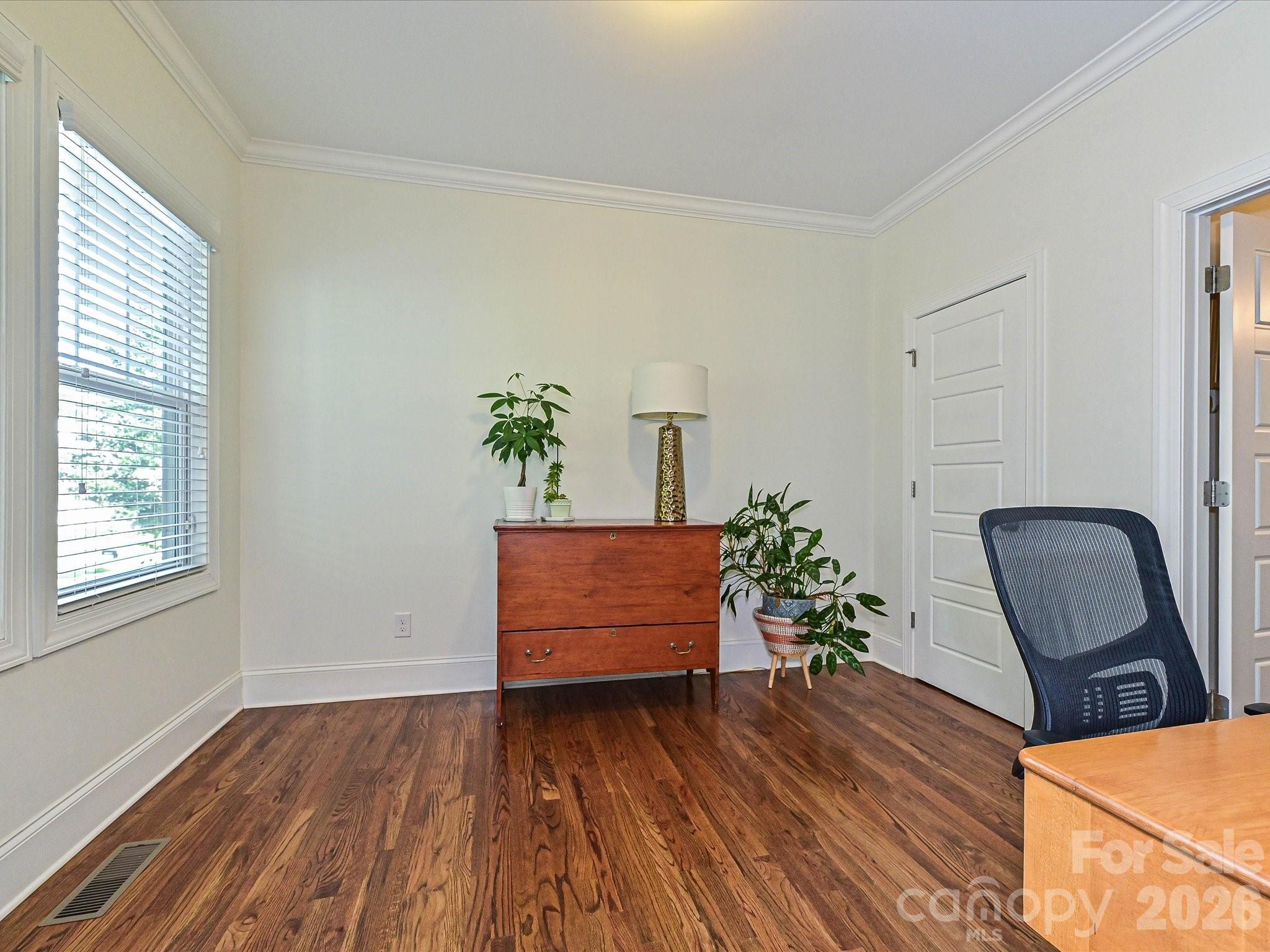 First Floor Guest Bedroom/ Office - 20032 Northport Drive, Cornelius