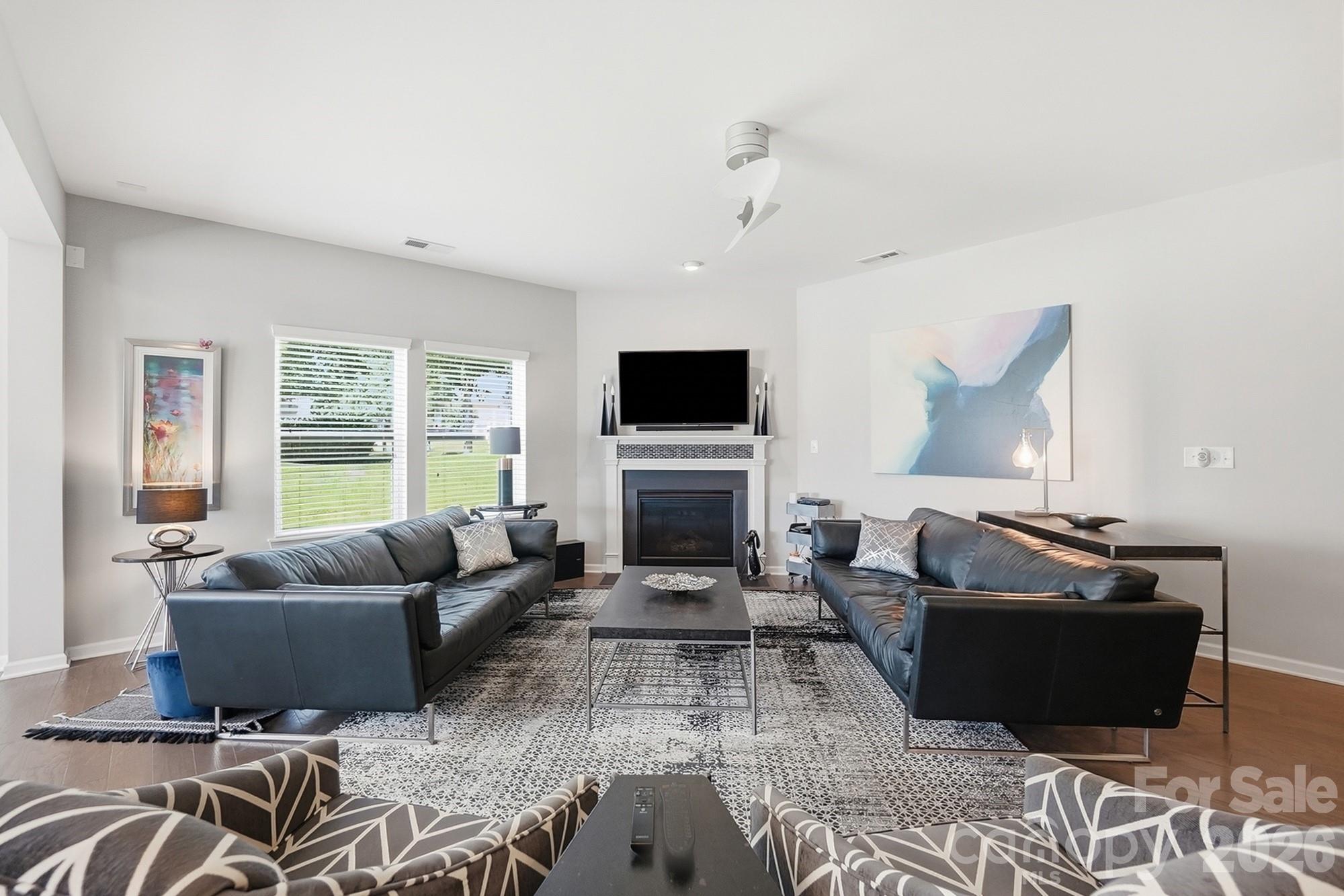 Single Family Residence at 4031 Hay Meadow Drive, Mint Hill, photo 9 of 48