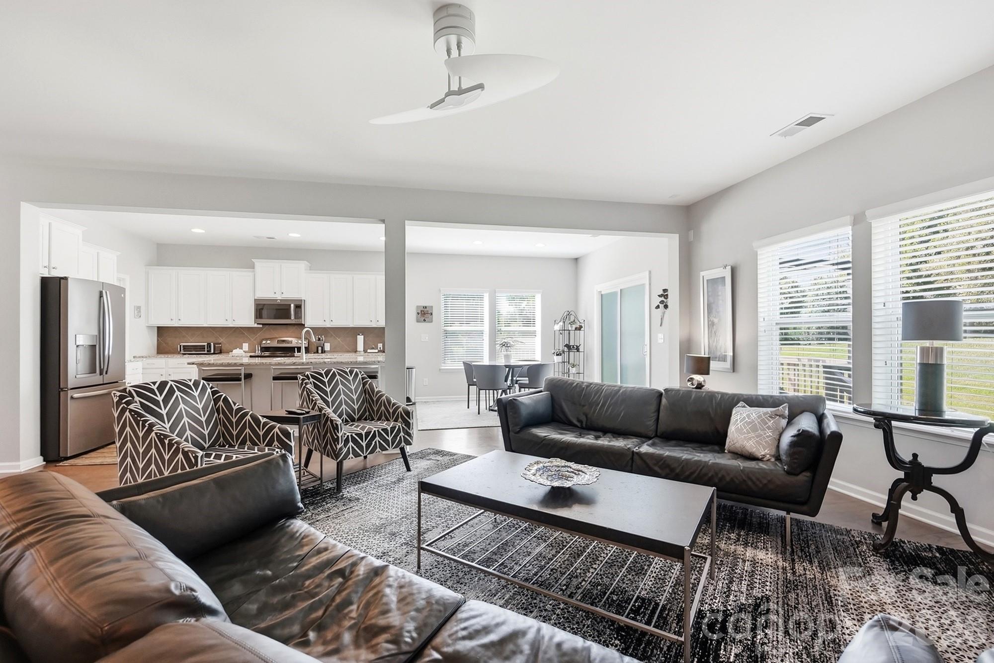 Single Family Residence at 4031 Hay Meadow Drive, Mint Hill, photo 10 of 48