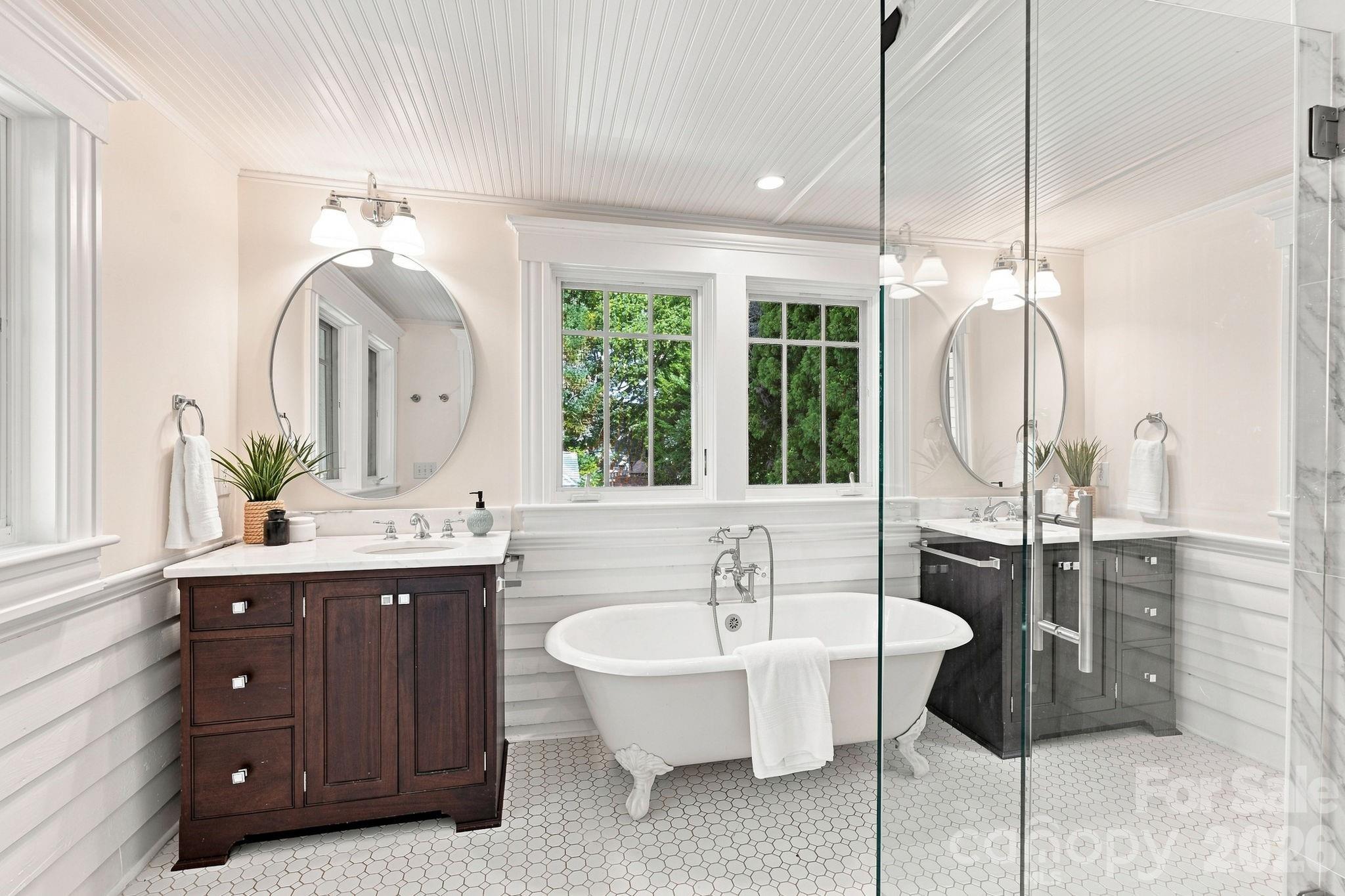 Primary Bath - 559 N Main Street, Davidson