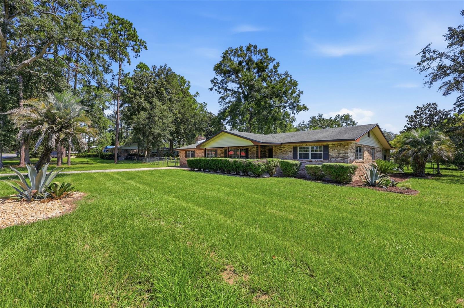 167 SW THURMAN TER