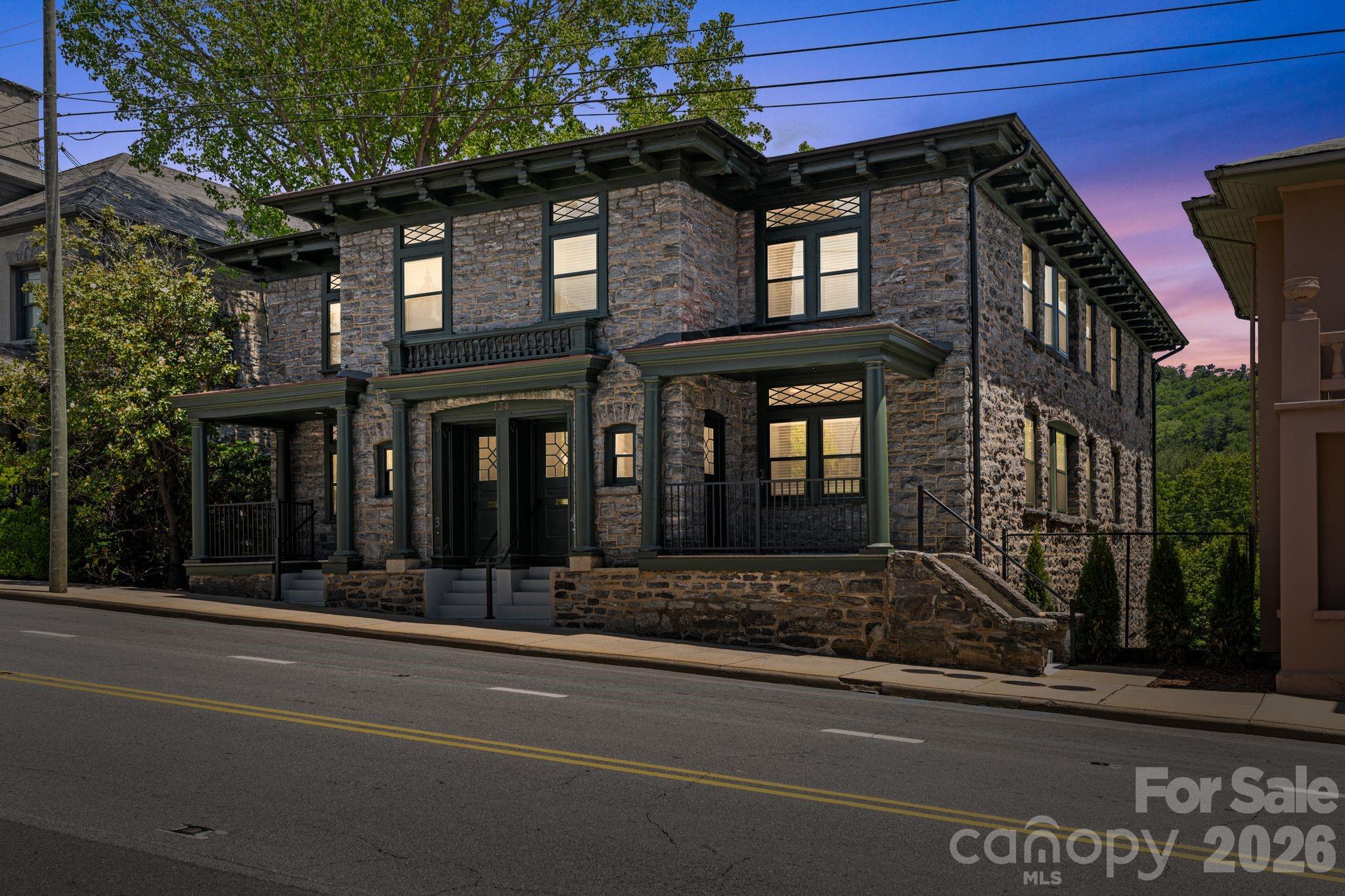 Condominium at 134 Biltmore Avenue, Asheville, photo 43 of 46