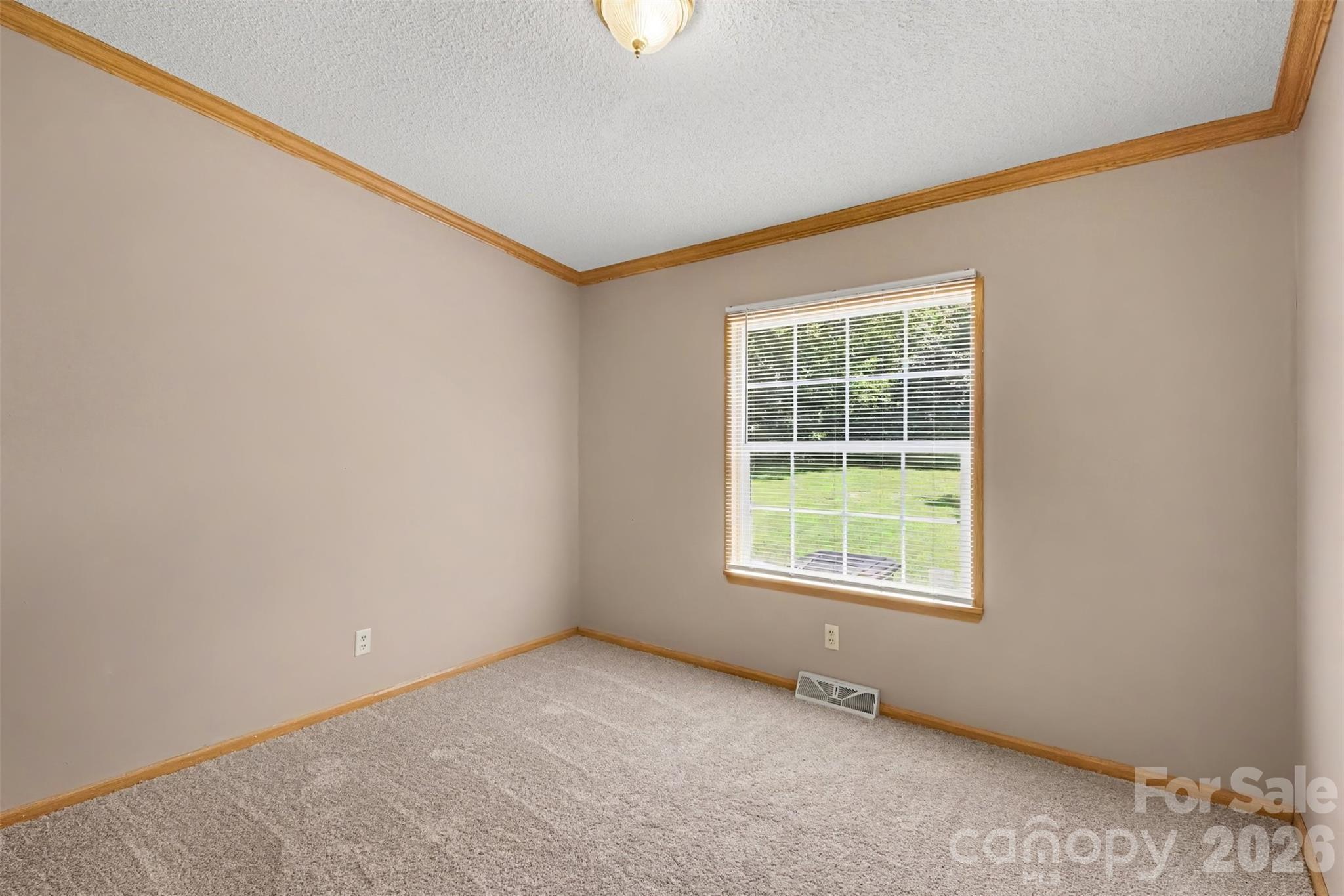 Room 3 - 373 Laney Street, Kannapolis