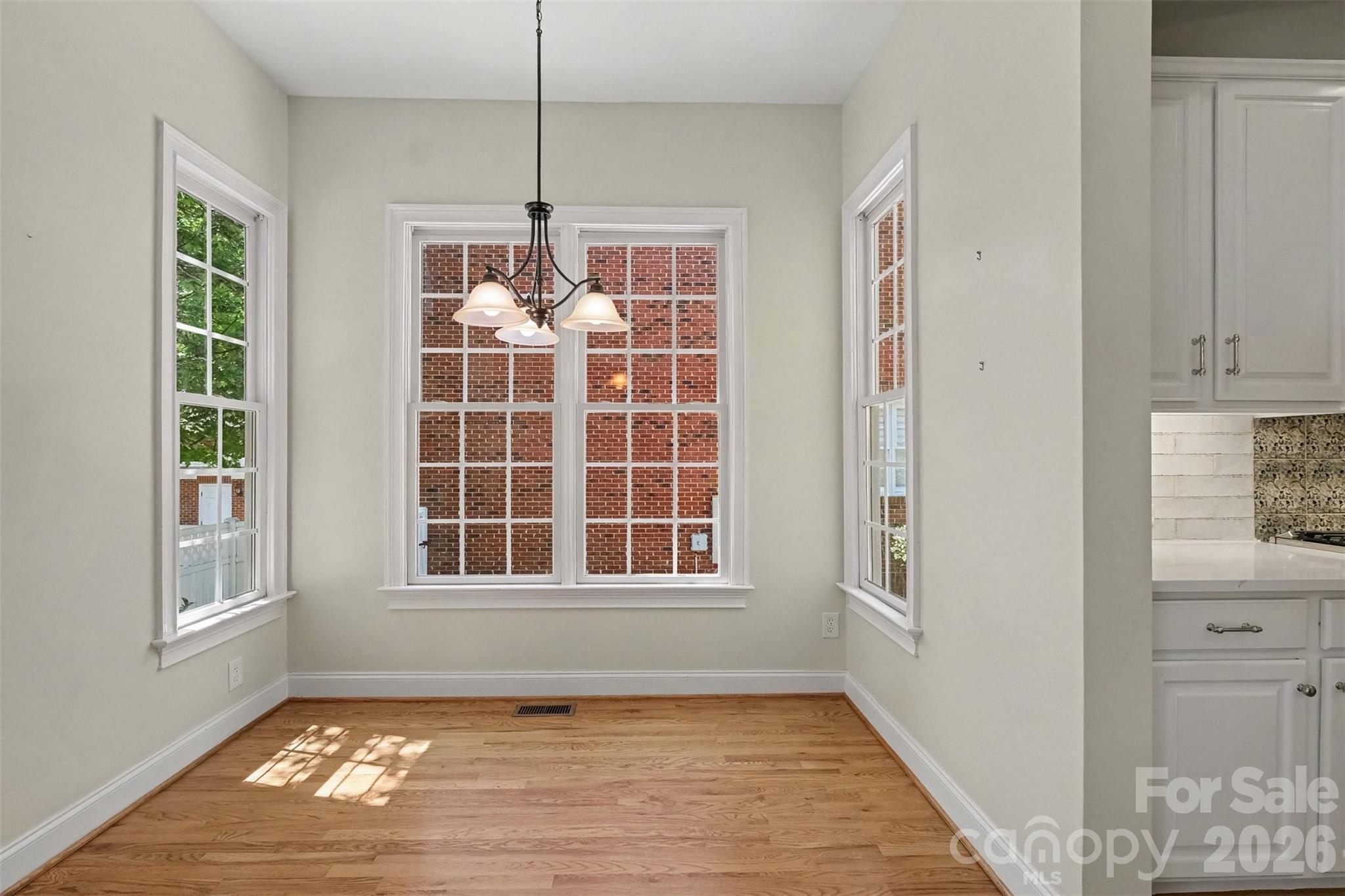 Breakfast Nook - 2440 Commons Court, Fort Mill